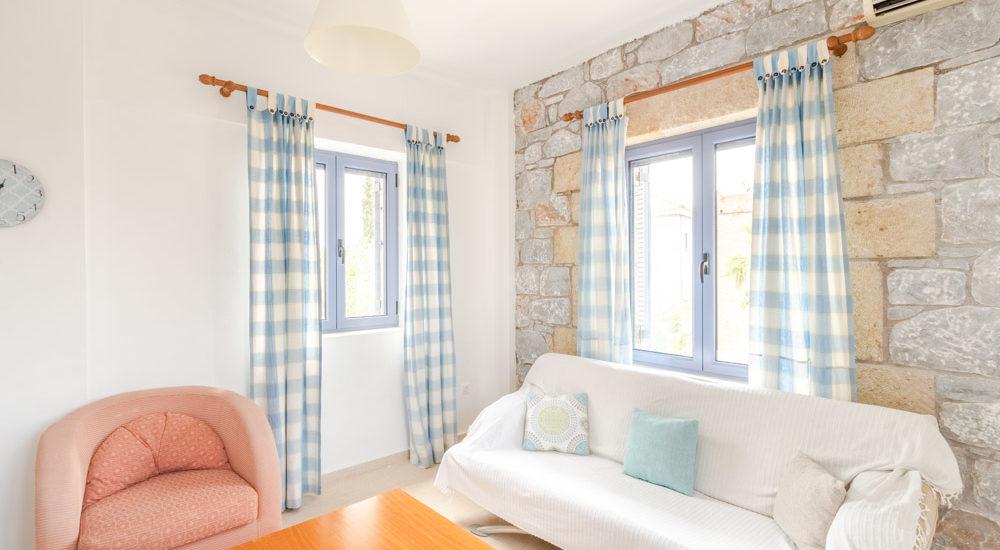 Villas Maniatiko Village