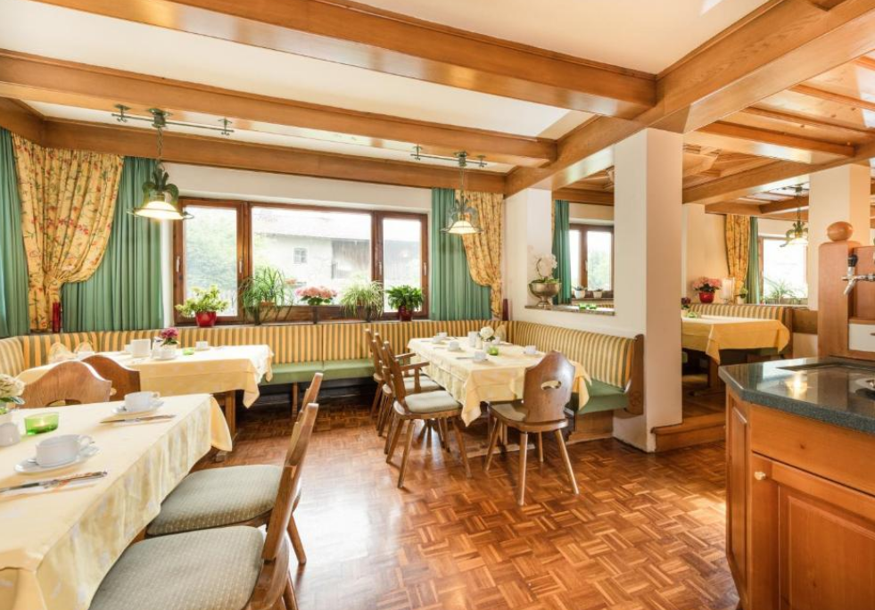 Landhotel Steindlwirt - logies/ontbijt