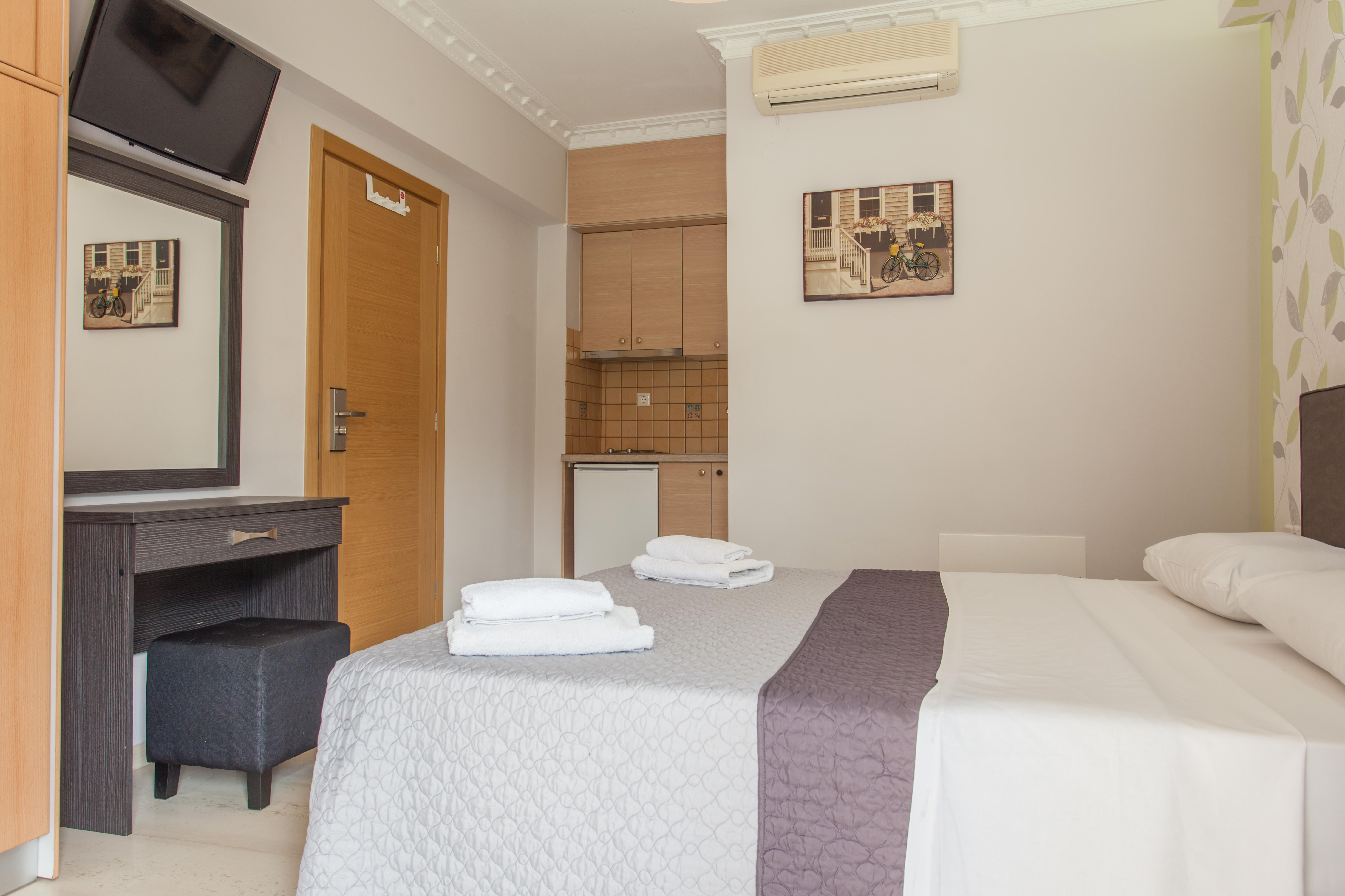 Studio's Georgio Palace