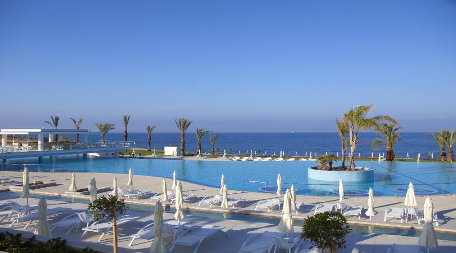 Tsokkos King Evelthon Beach Hotel & Resort