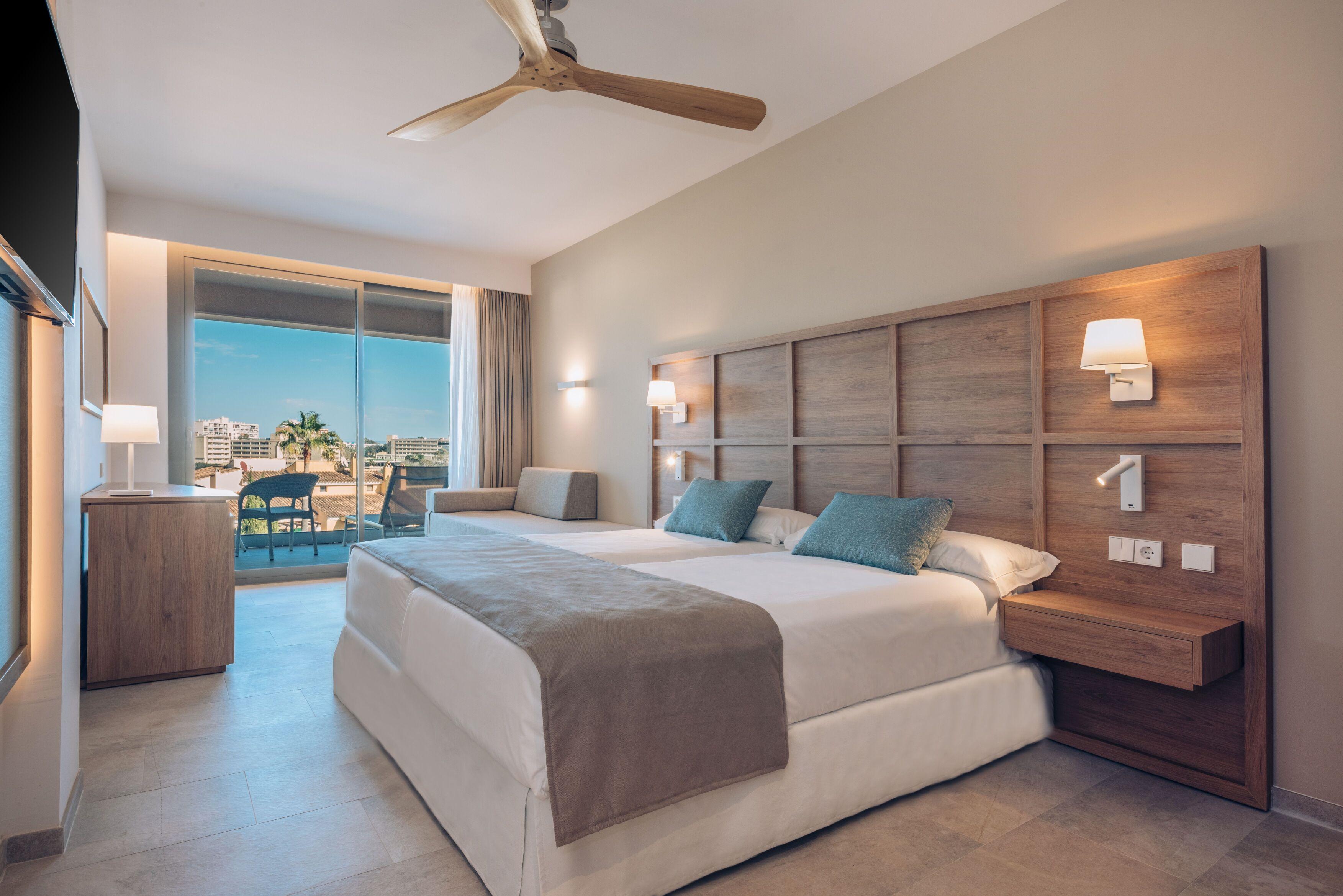 Iberostar Waves Cala Domingos