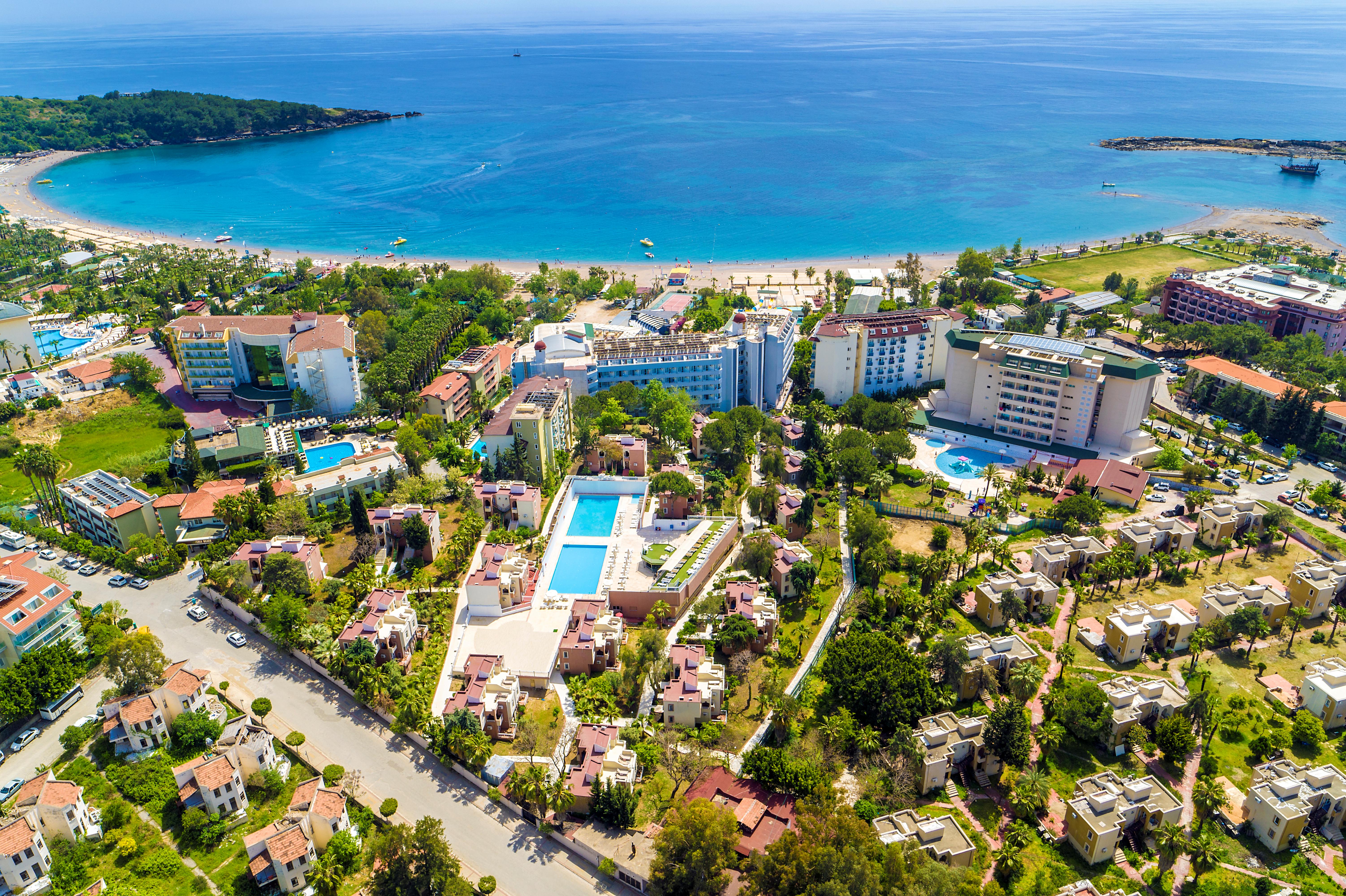 Mira Meridia Beach Resort Hotel
