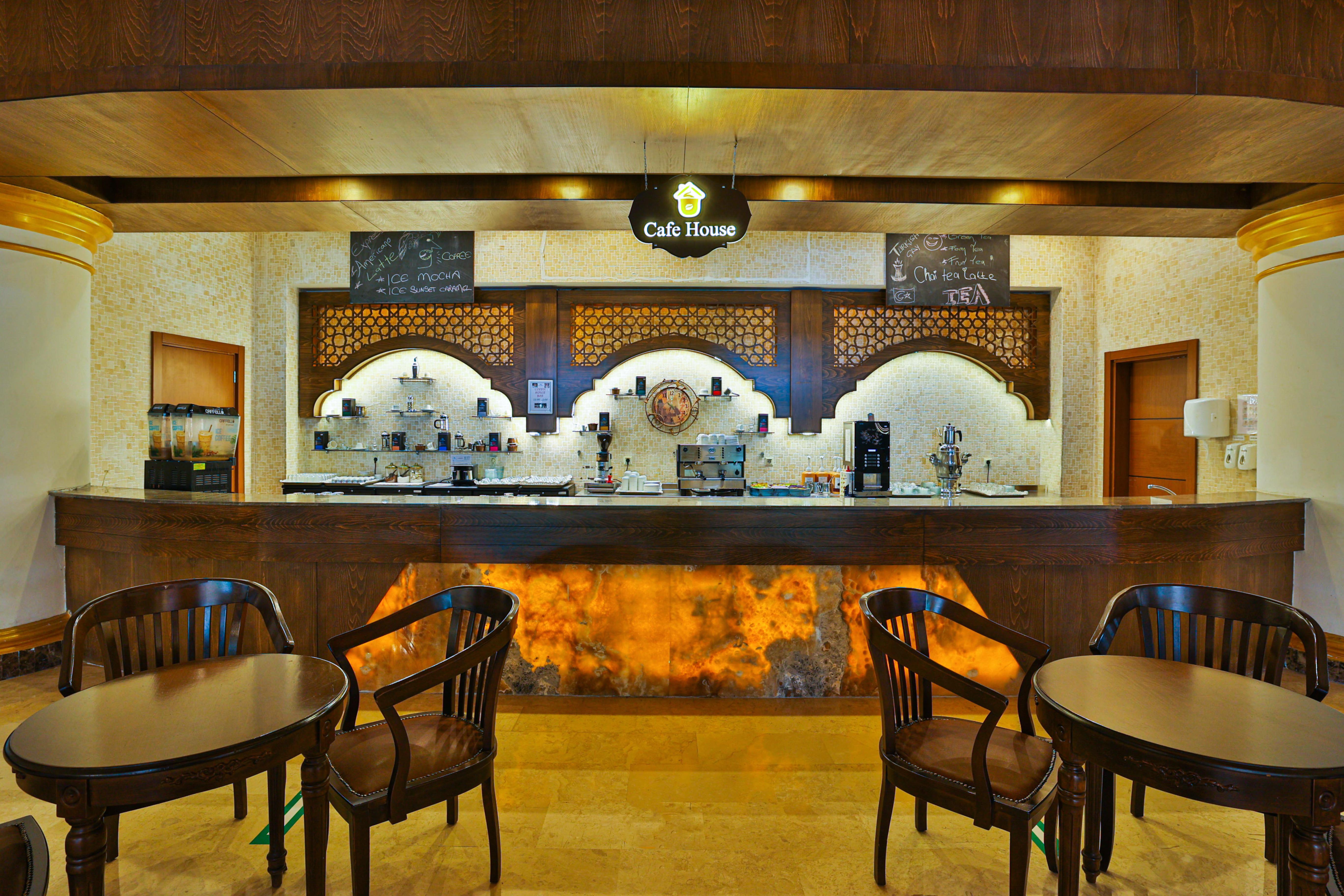 Hotel Crystal Sunset