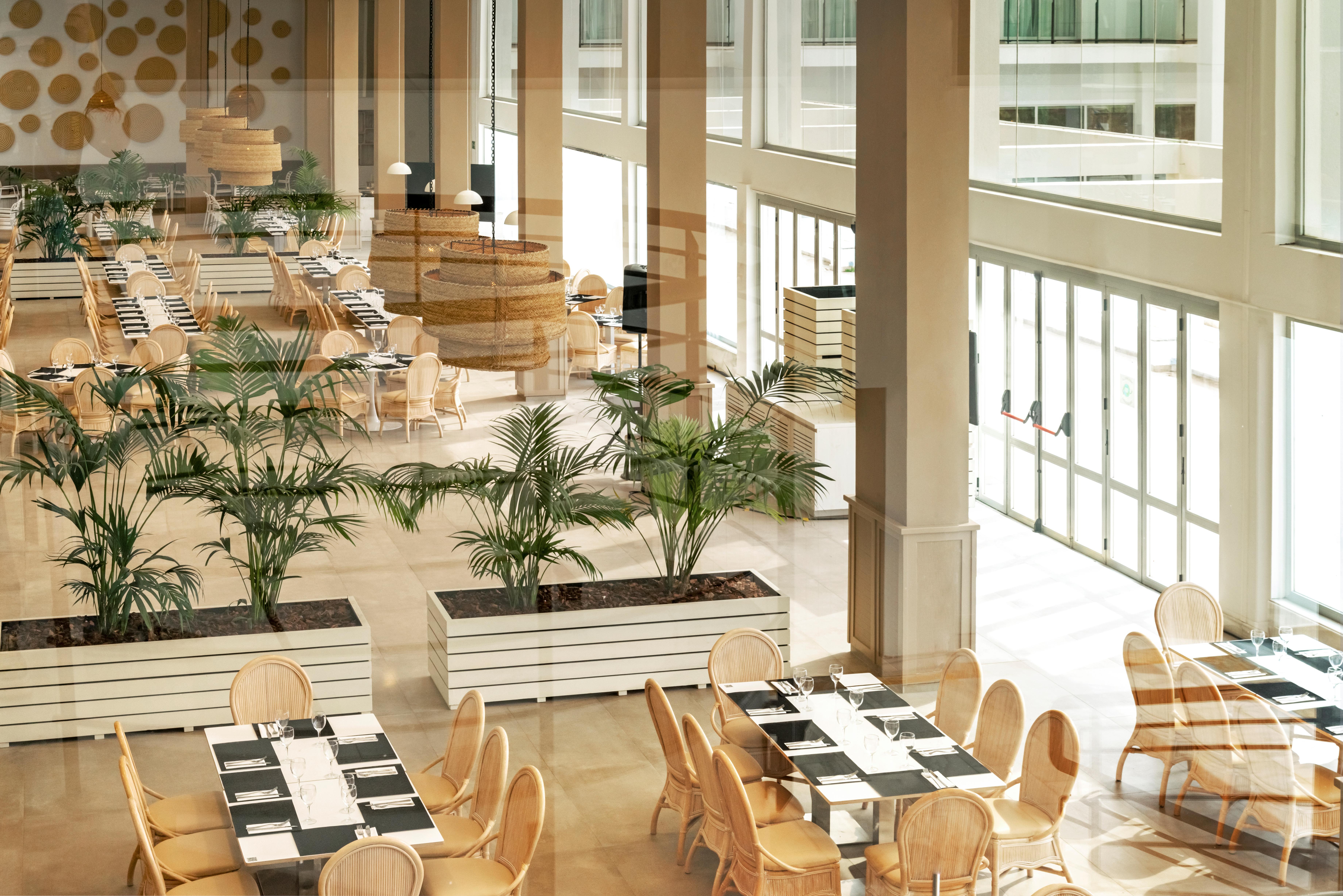 Hotel Cabogata Jardín