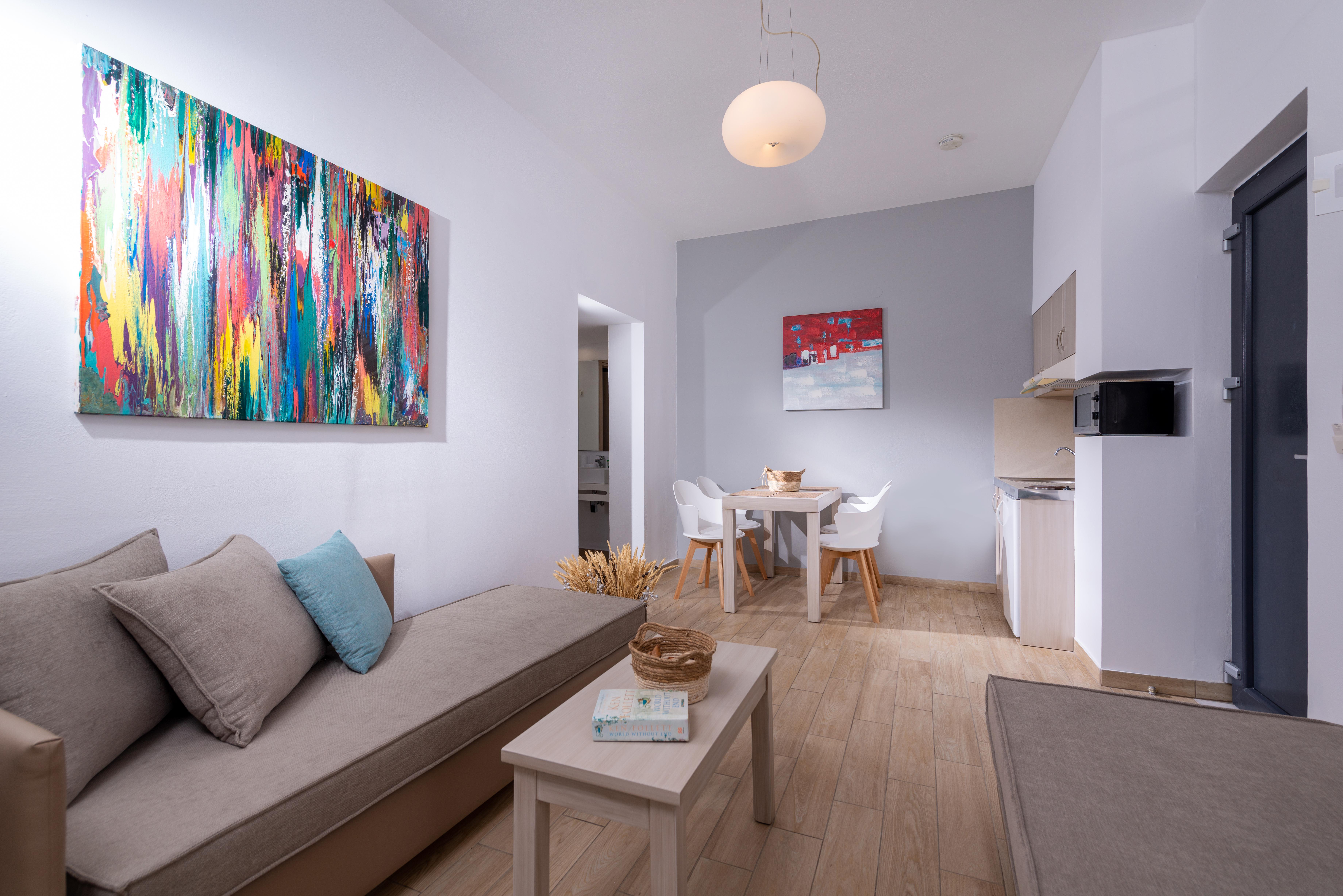 Golden Bay Hotel & Bungalows