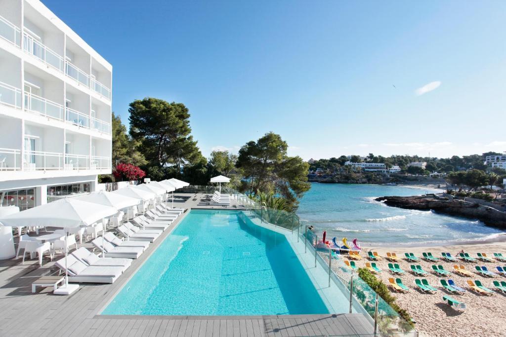 Hotel Grupotel Ibiza Beach Resort - adults only