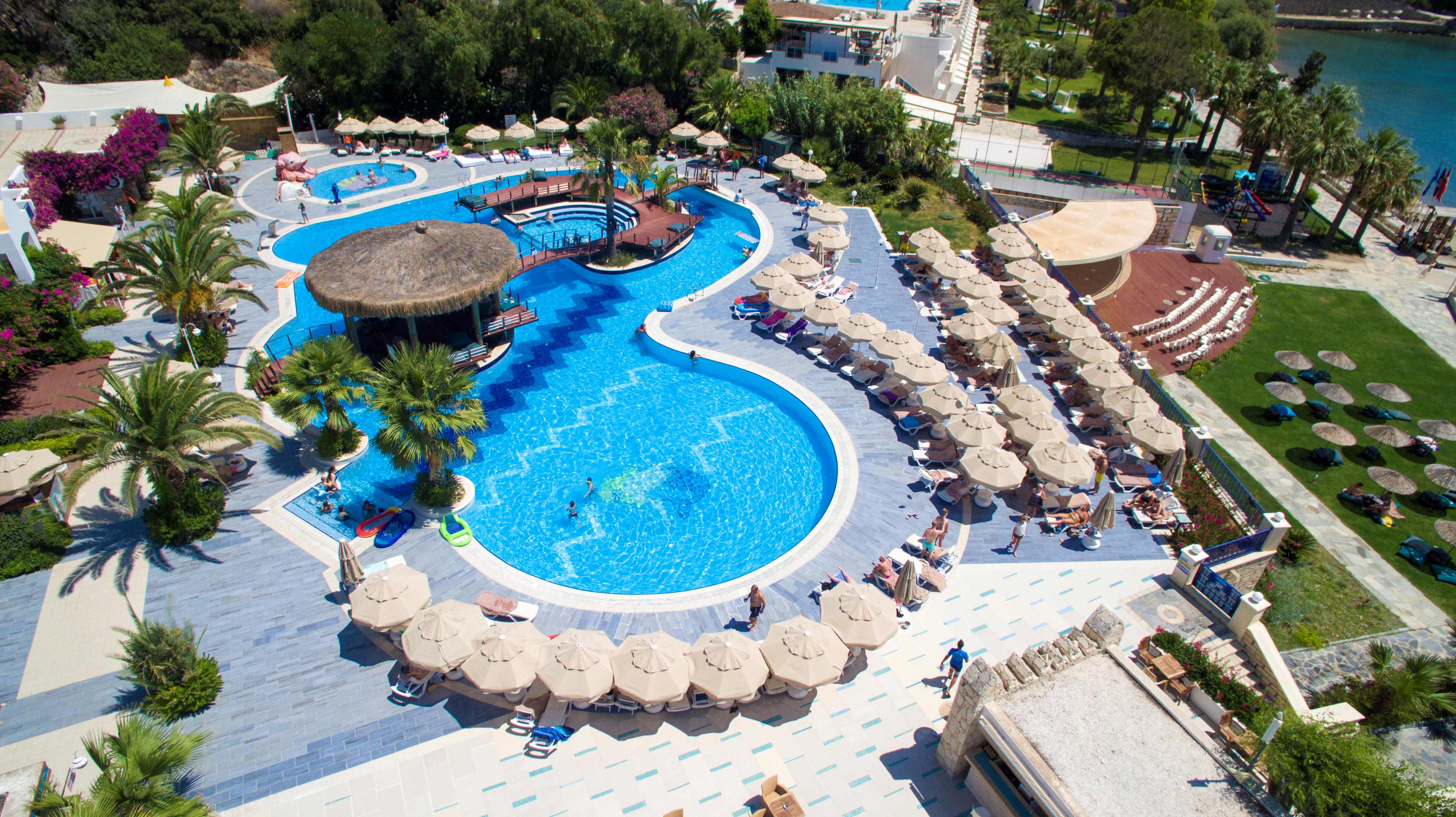 Hotel Salmakis Beach Resort & Spa