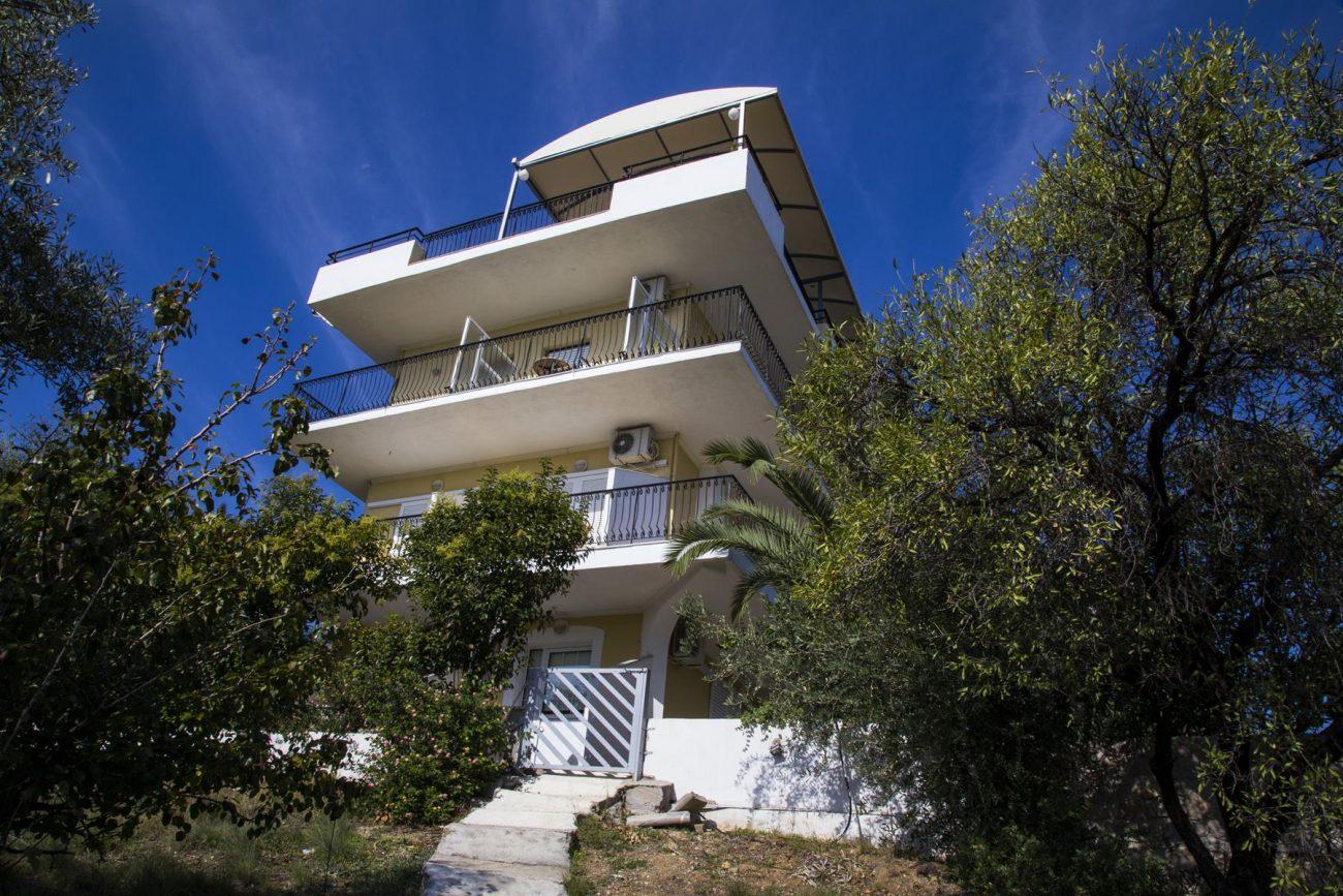 Alonia Studios & Maisonettes