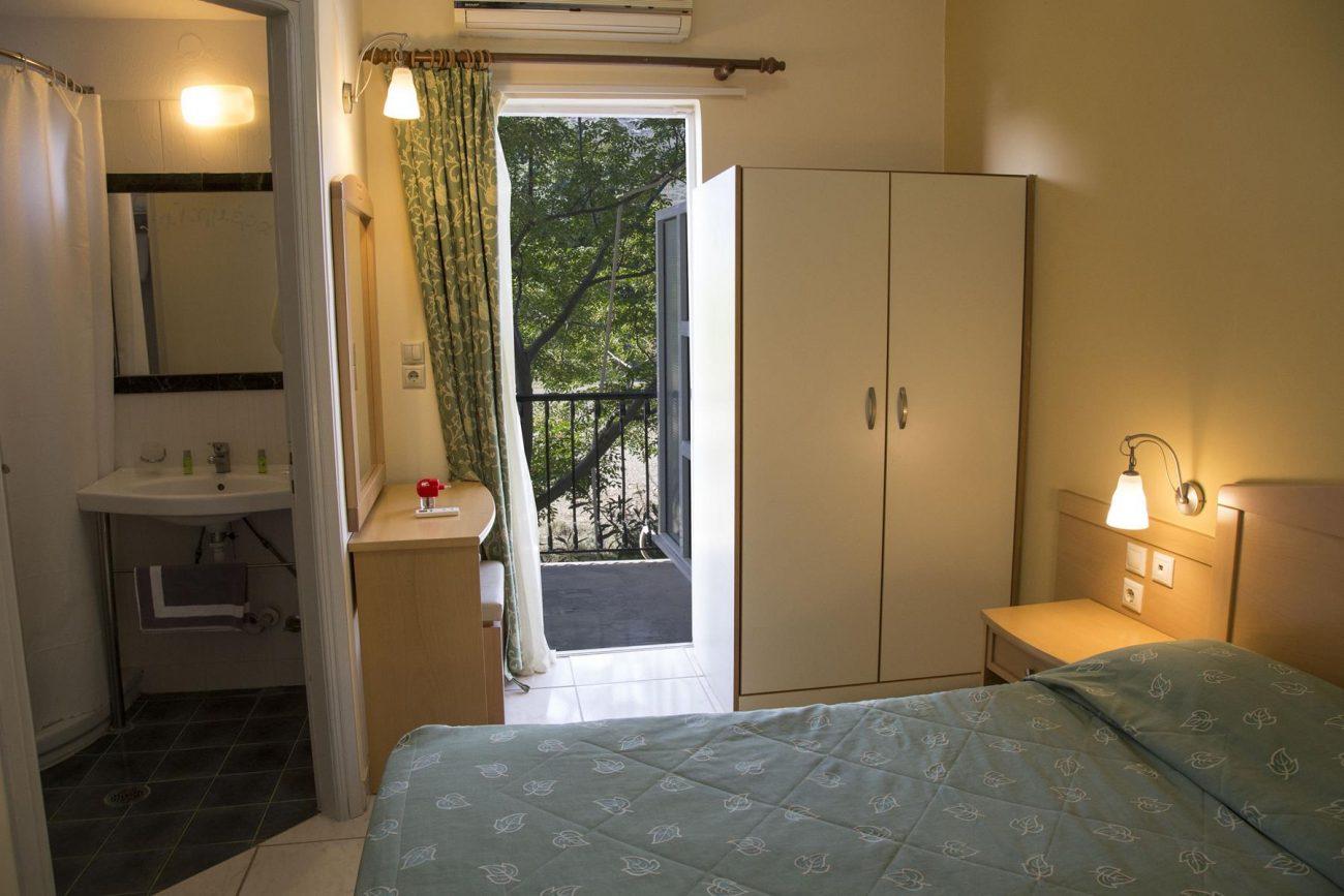 Alonia Studios & Maisonettes