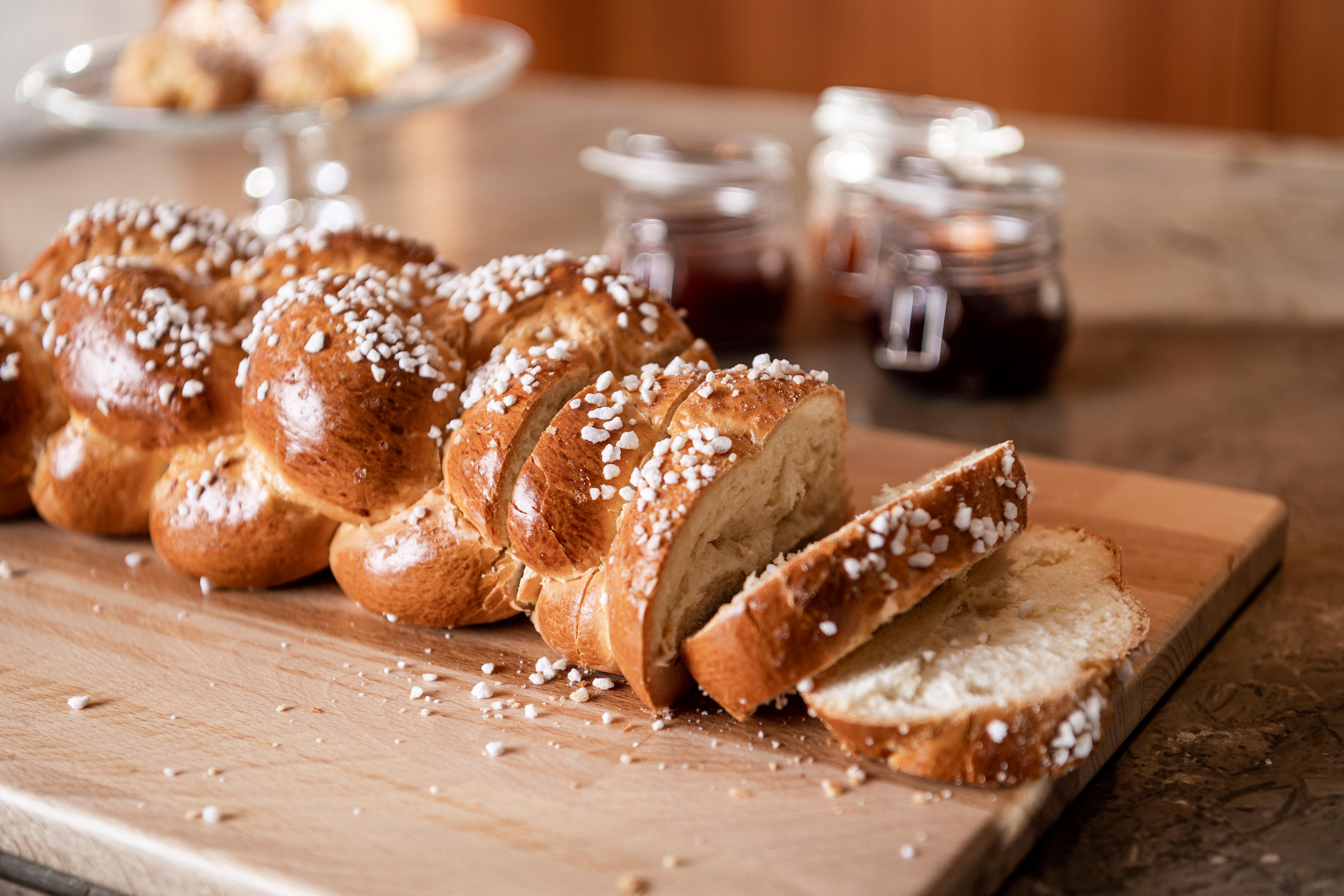 La Paula Apartments & Suites