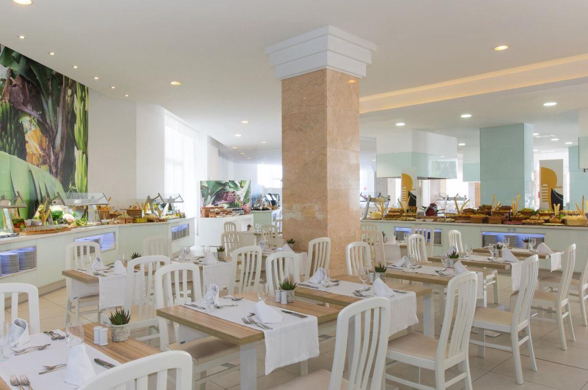 Iberostar Waves Bouganville Playa