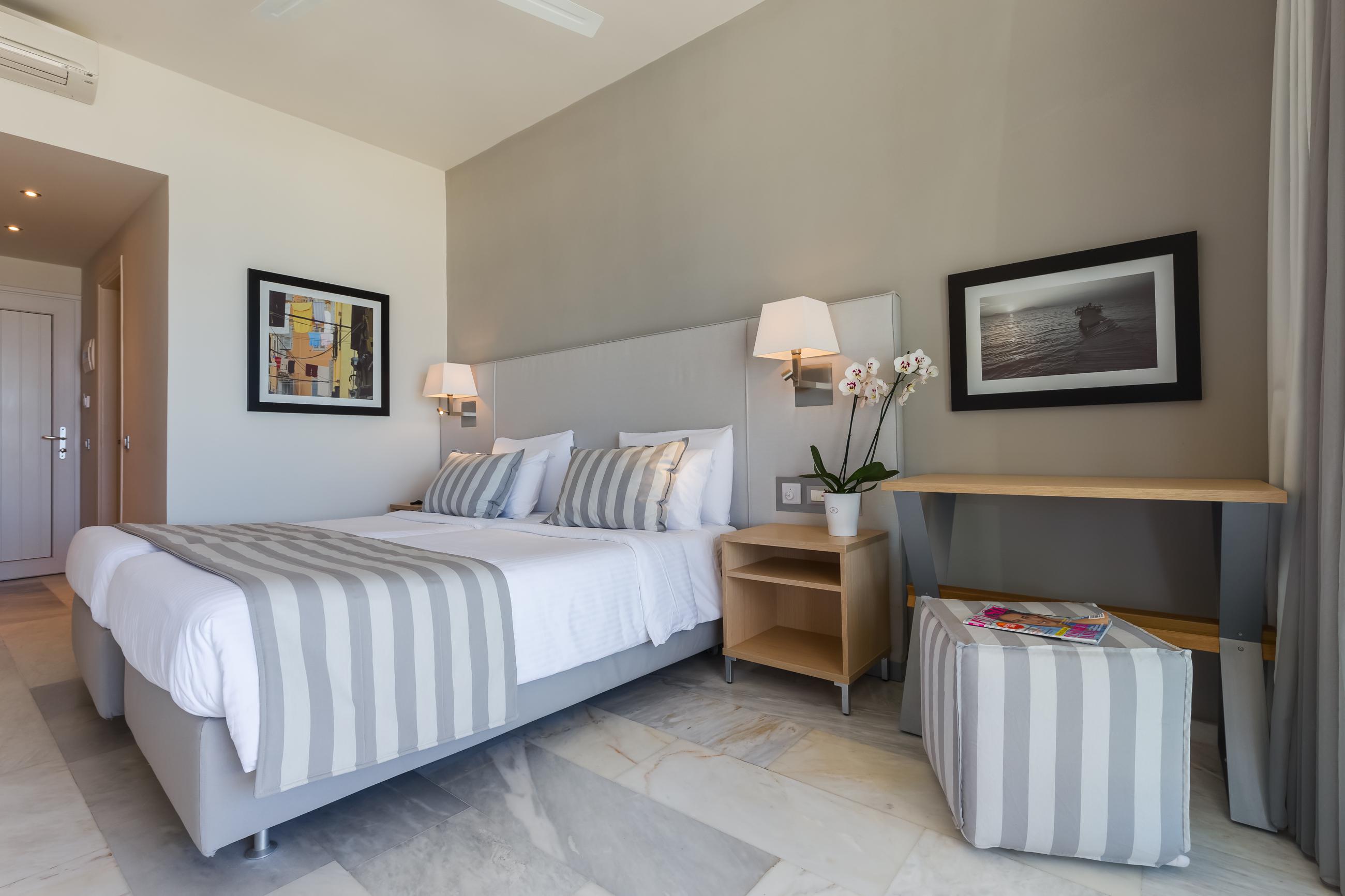 Aparthotel Acharavi Beach