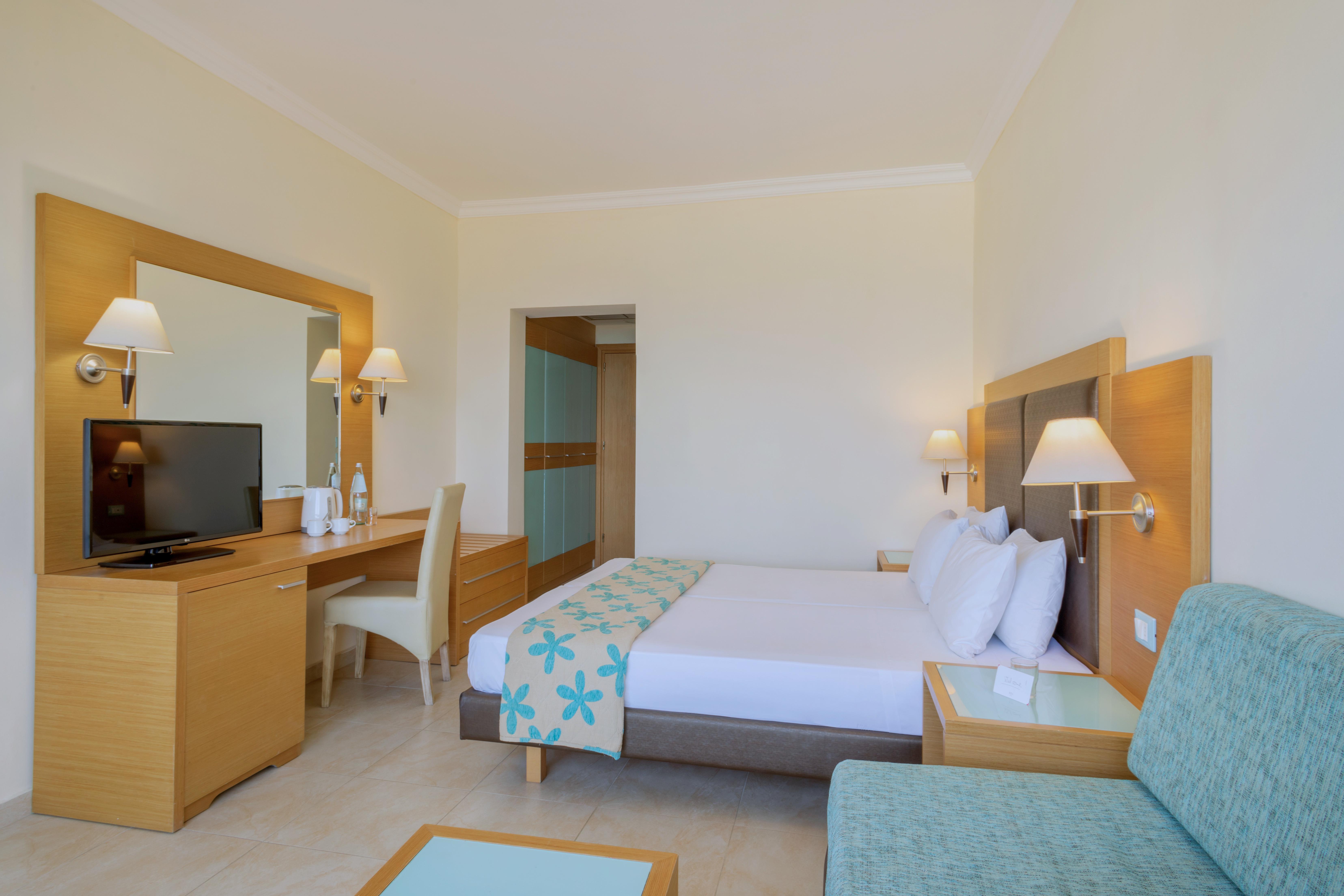 Hotel Sol By Melia Cosmopolitan