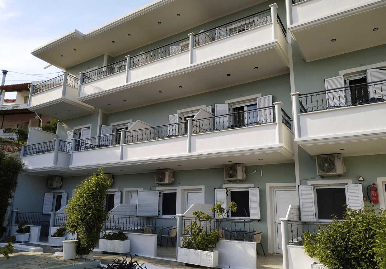 Studio's Alexis House