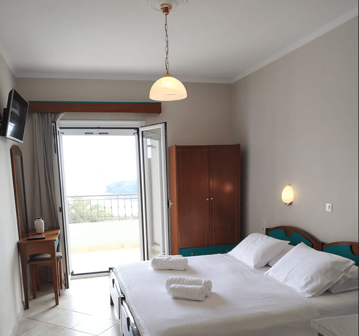 Studio's Alexis House