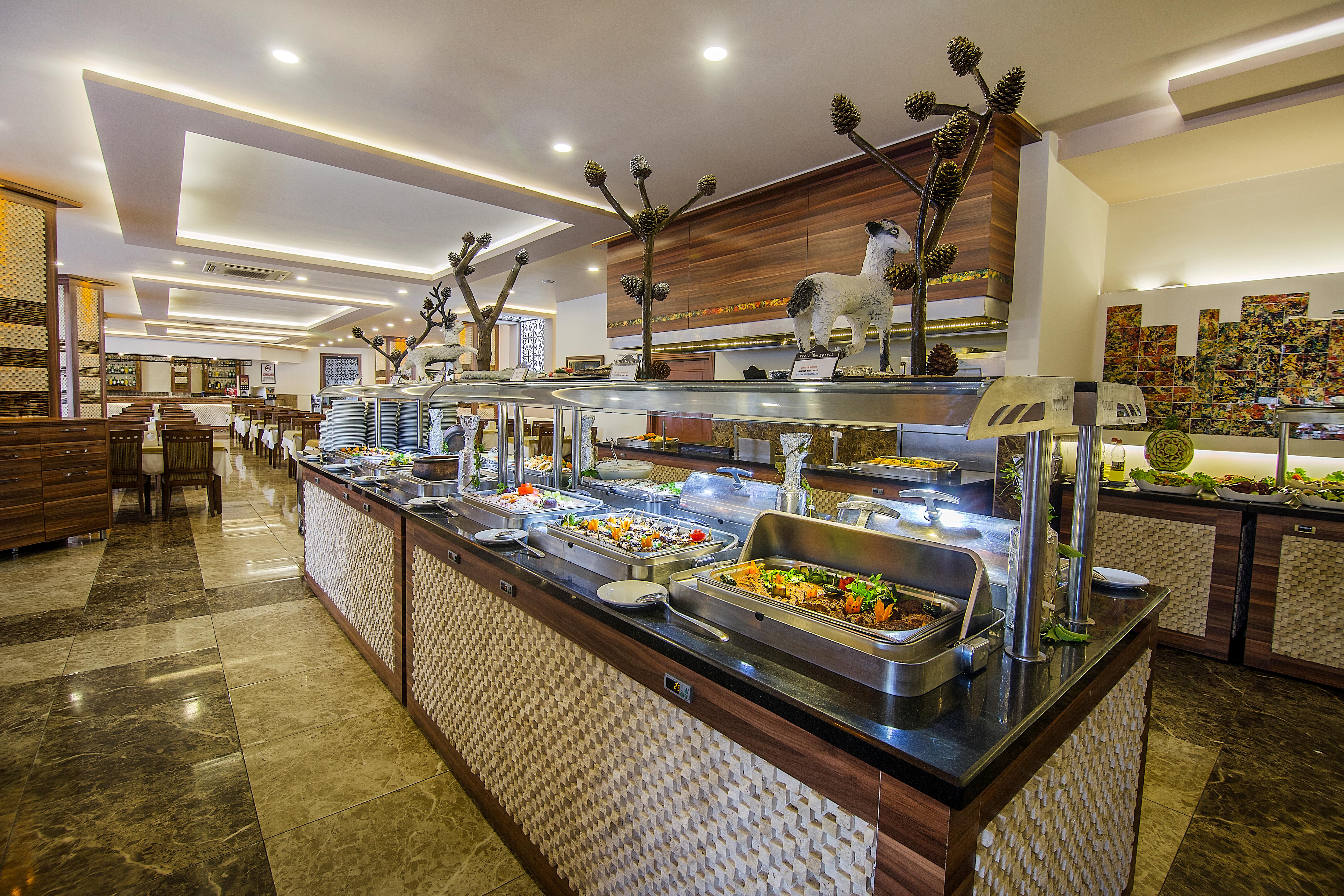 Hotel Kleopatra Royal Palm