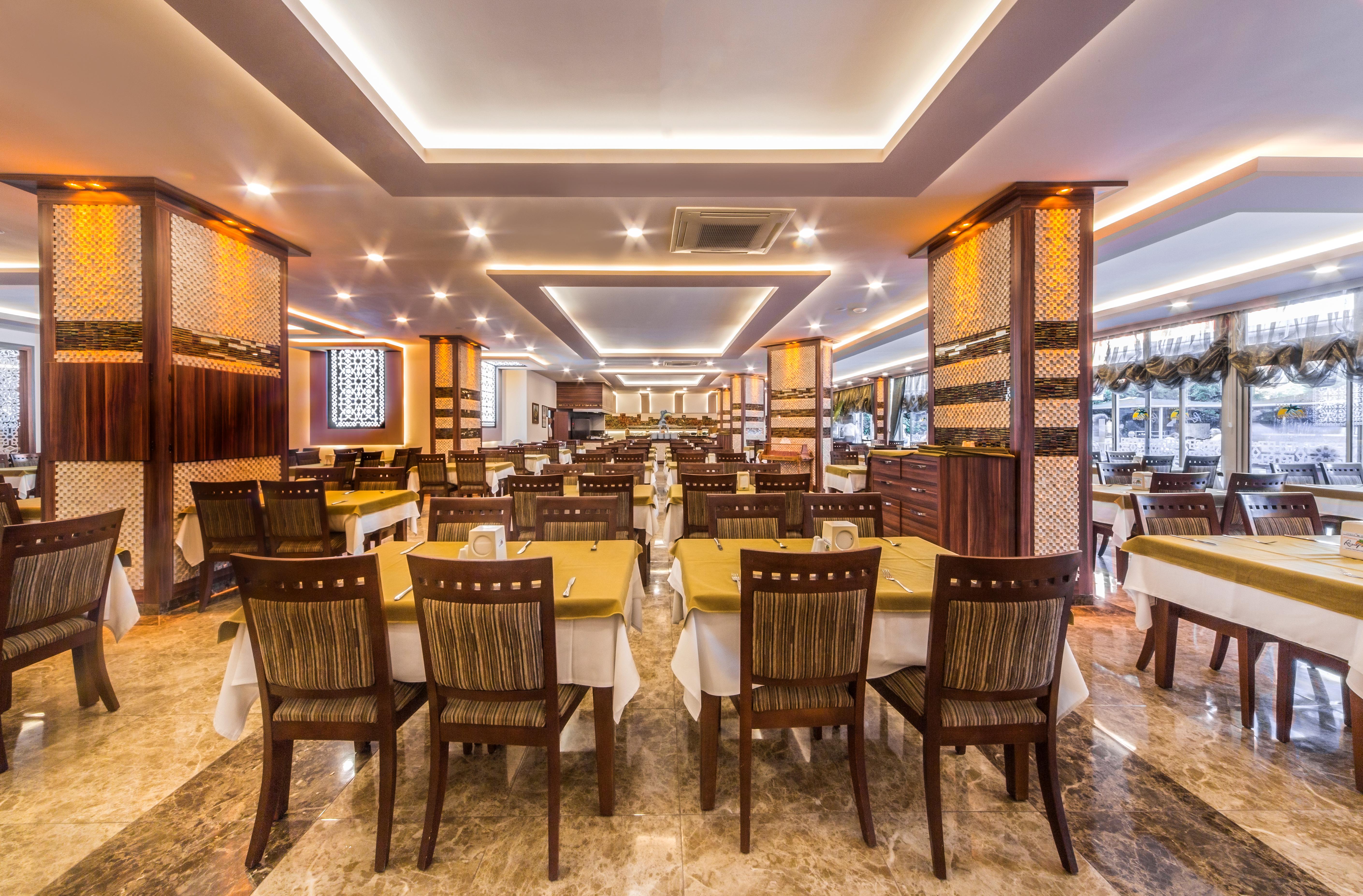 Hotel Kleopatra Royal Palm