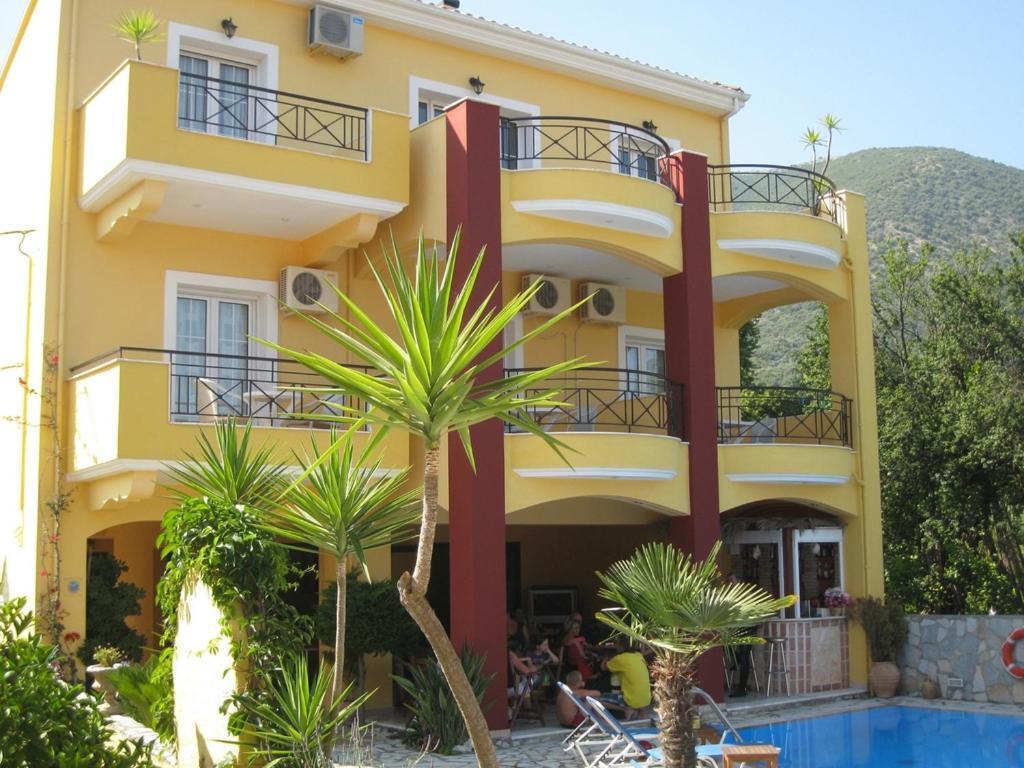 Aparthotel Golden Star