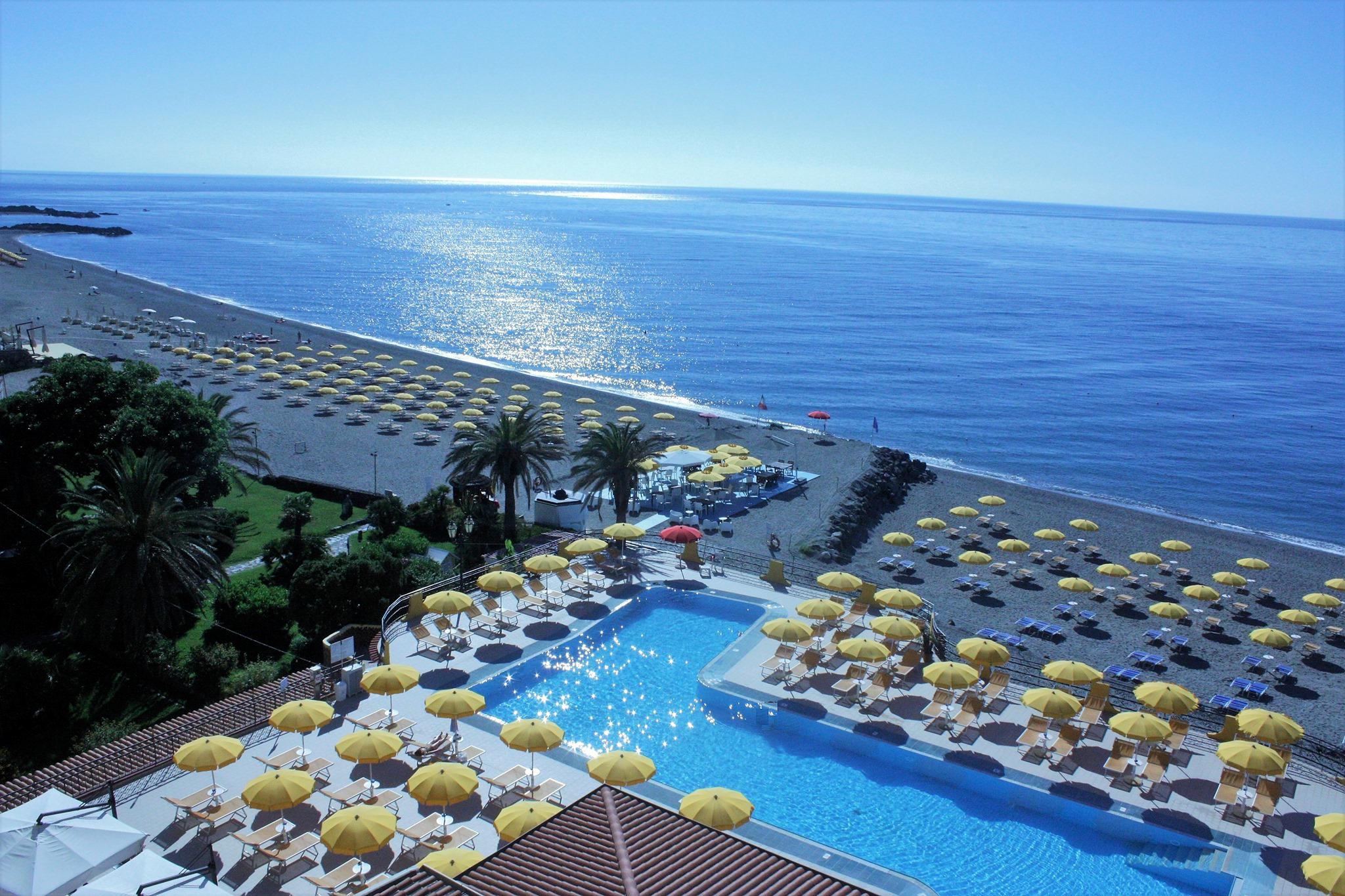 Delta Hotels by Marriott Giardini Naxos