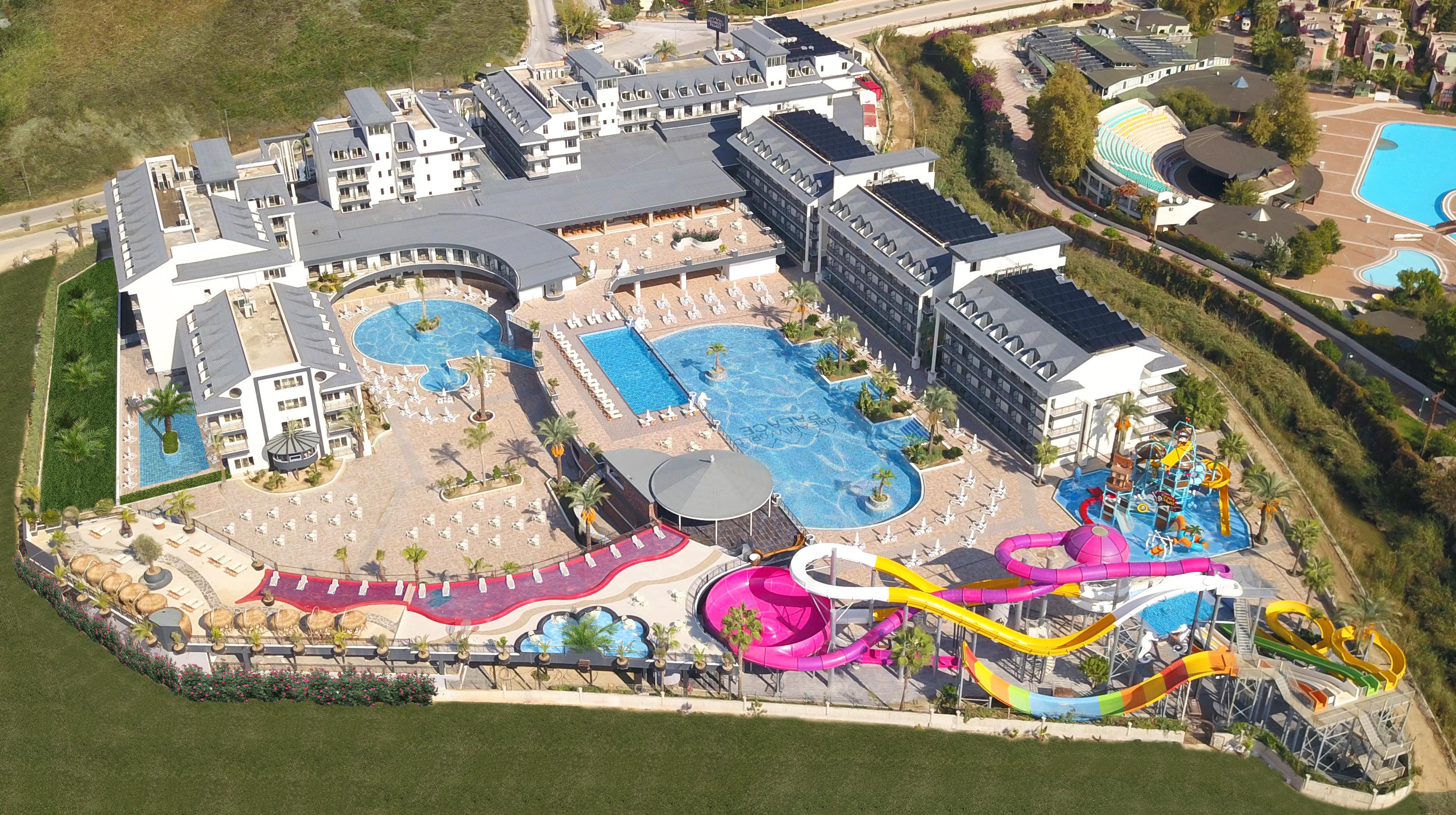 Hotel Dream World Palace