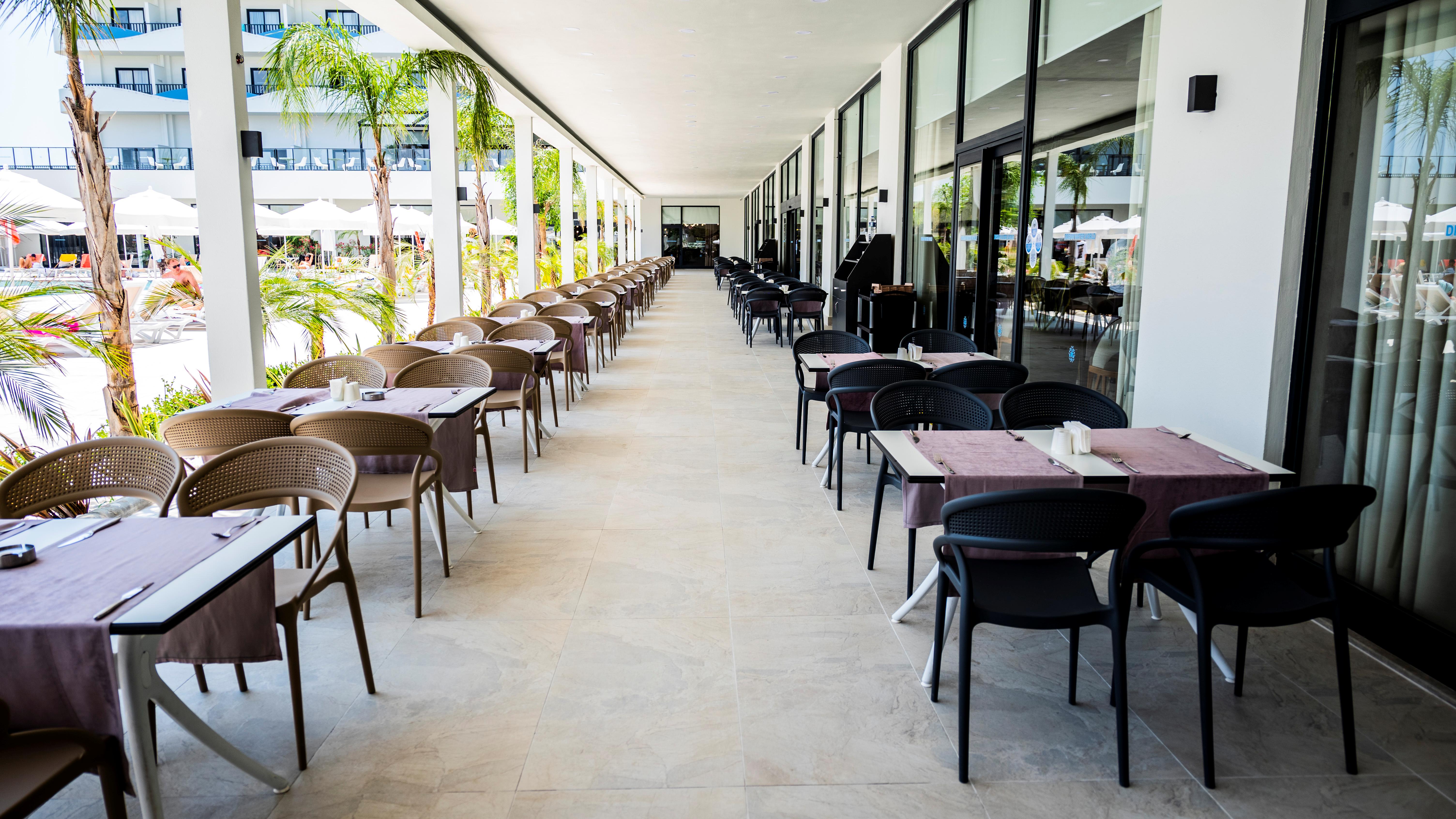 Hotel Dream Water World