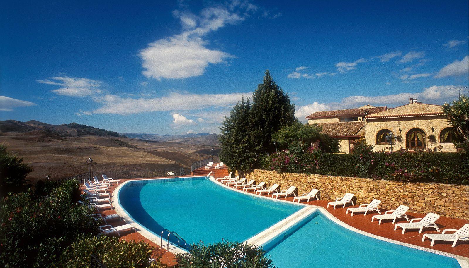 Hotel Agriturismo Villa Dafne - inclusief huurauto