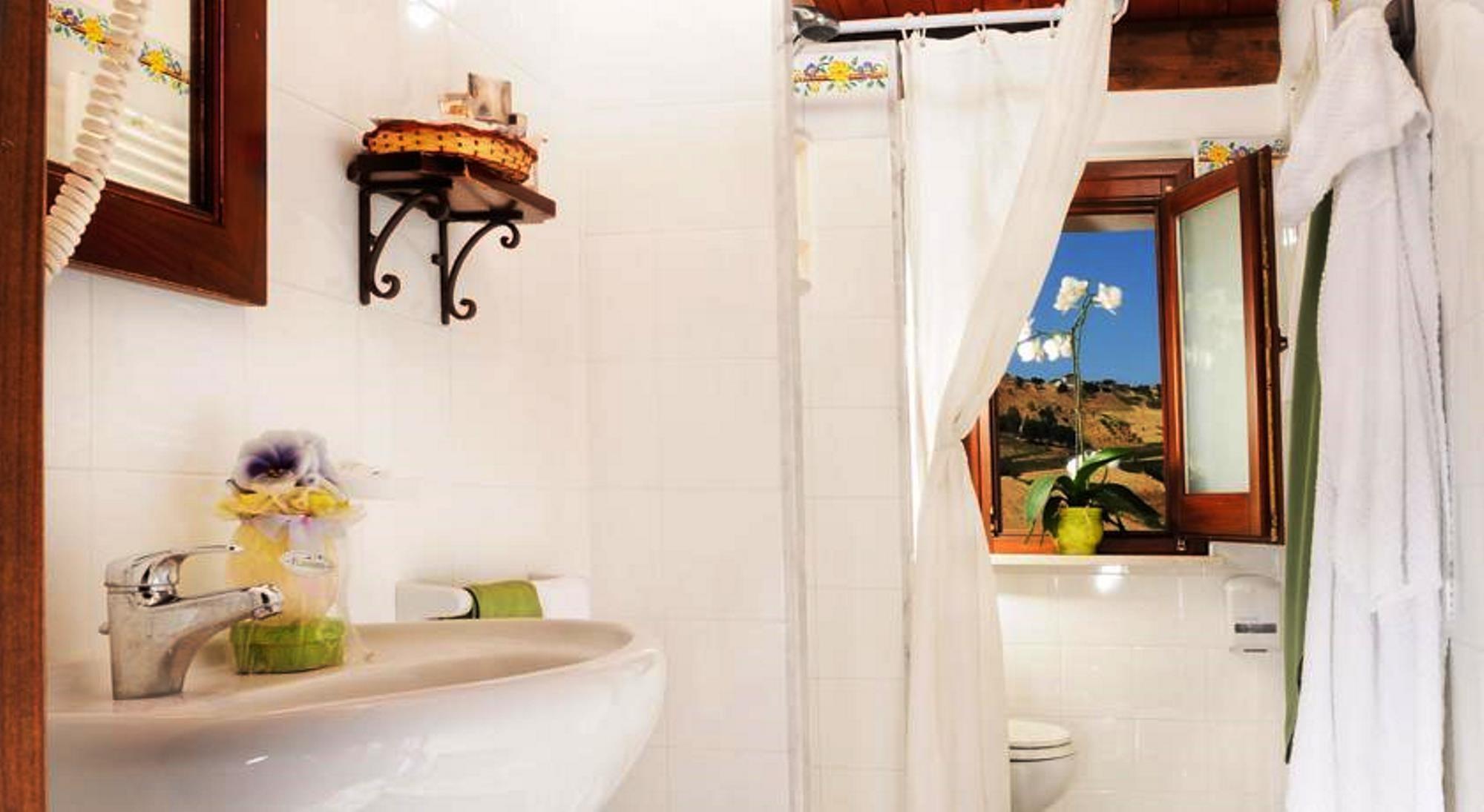 Hotel Agriturismo Villa Dafne - inclusief huurauto