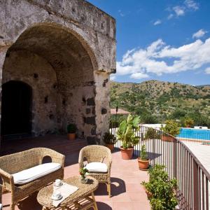 Agriturismo Il Borgo Alcantara Agriturismo Il Borgo Alcantara