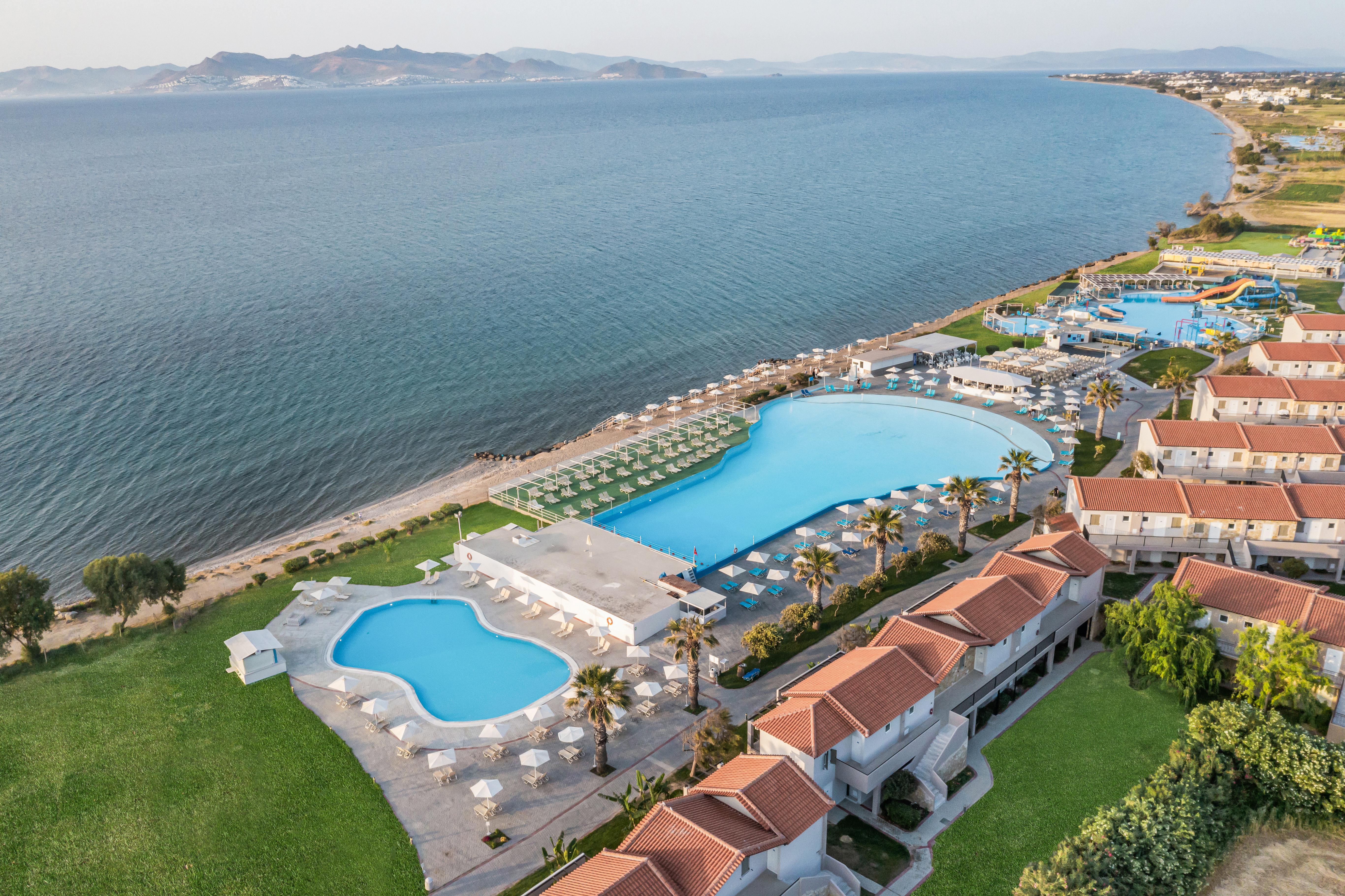 Hotel White Olive Marine Aquapark