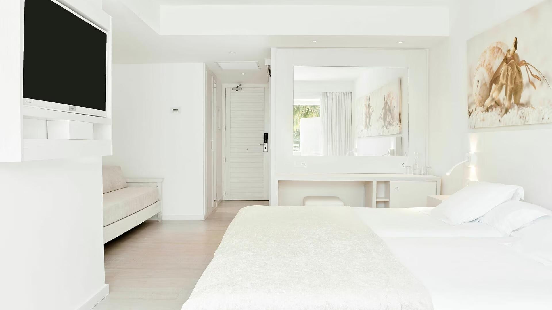 Iberostar Waves Cristina