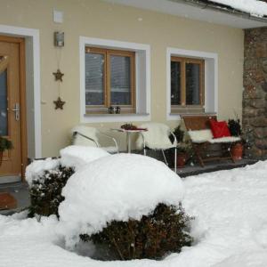 Apart Angela Apart Angela