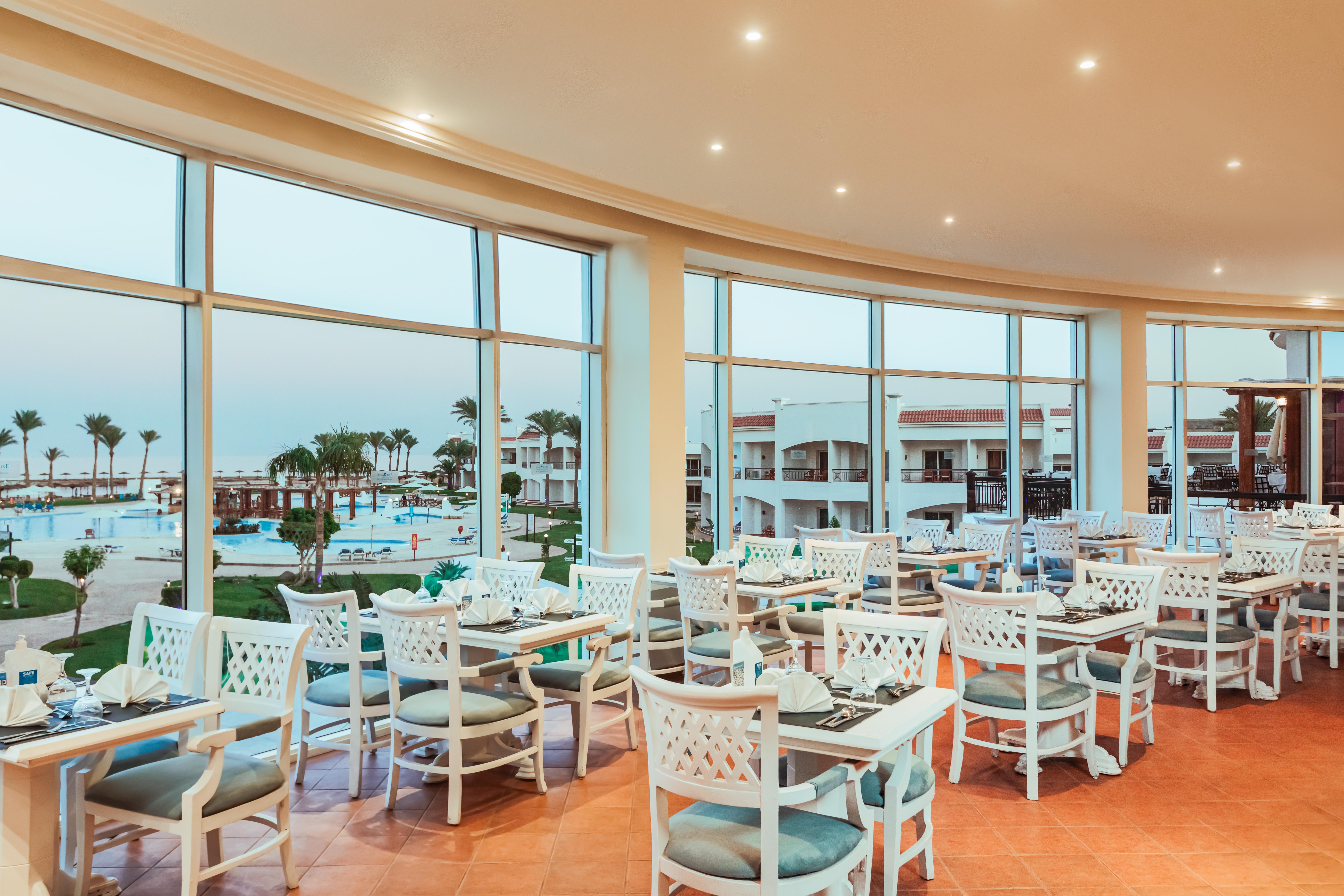 Hotel SUNRISE Alma Bay Resort