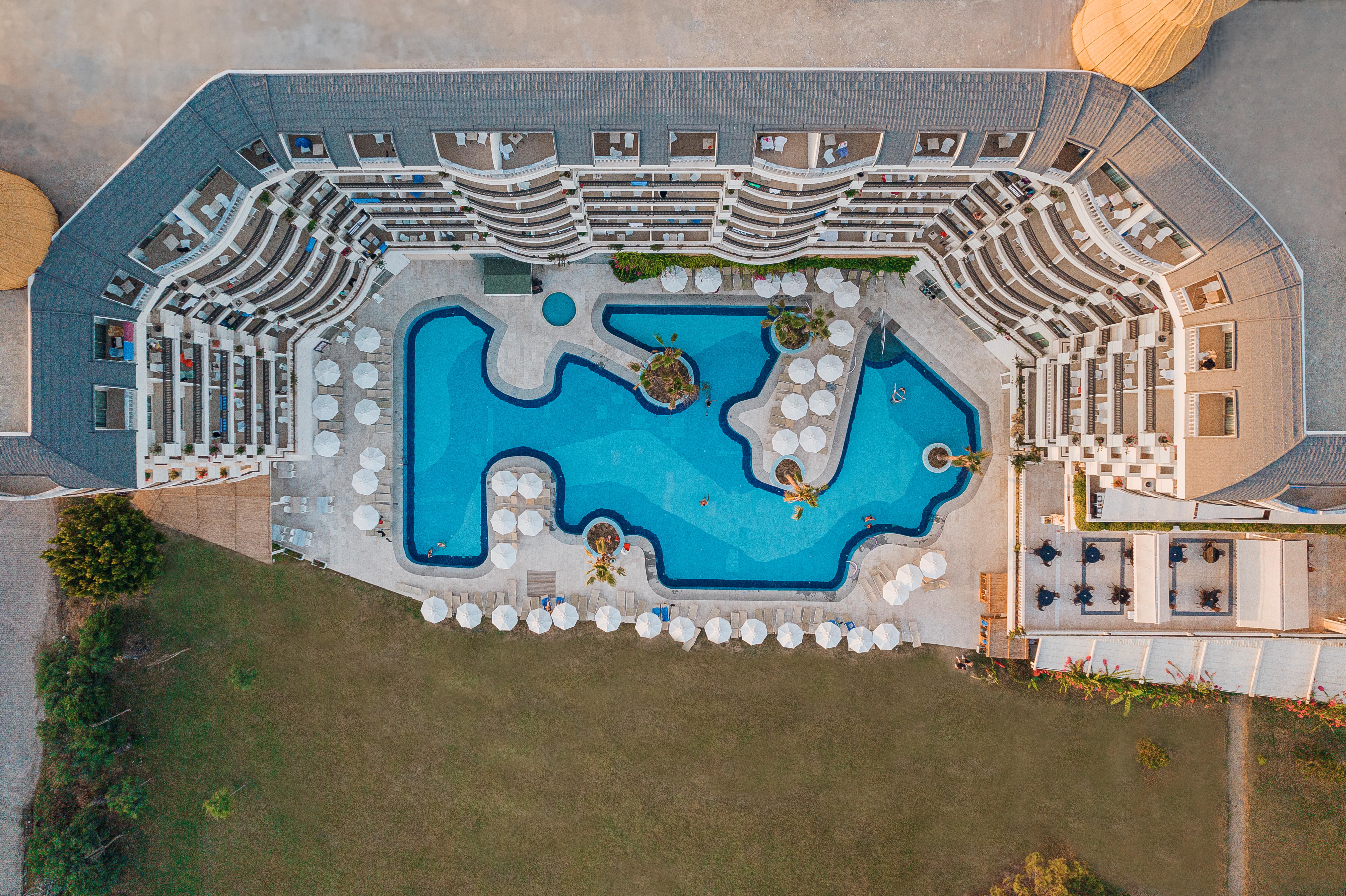 Hotel Asteria Bloom Side