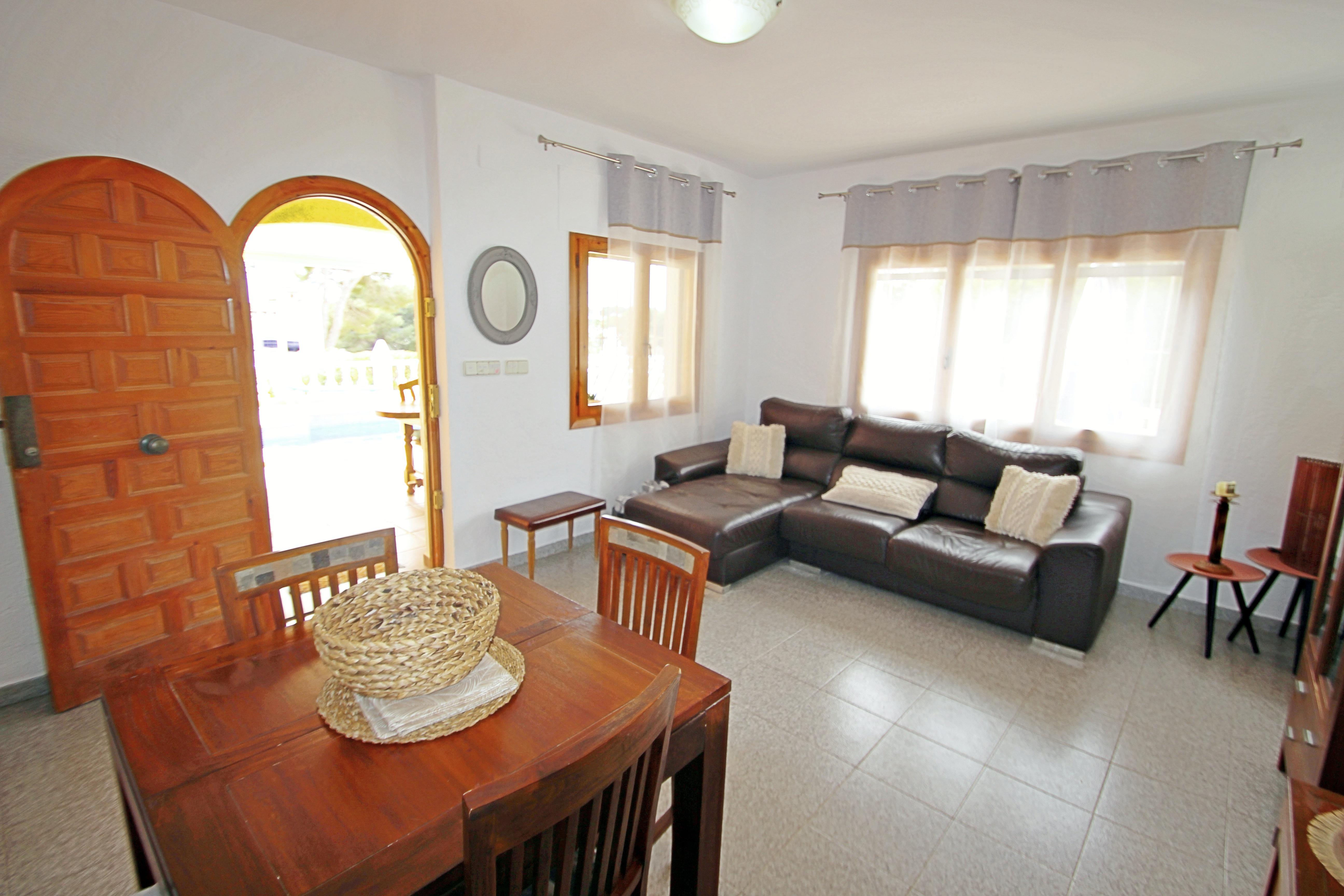 Villa's Calpe met privézwembad - inclusief huurauto