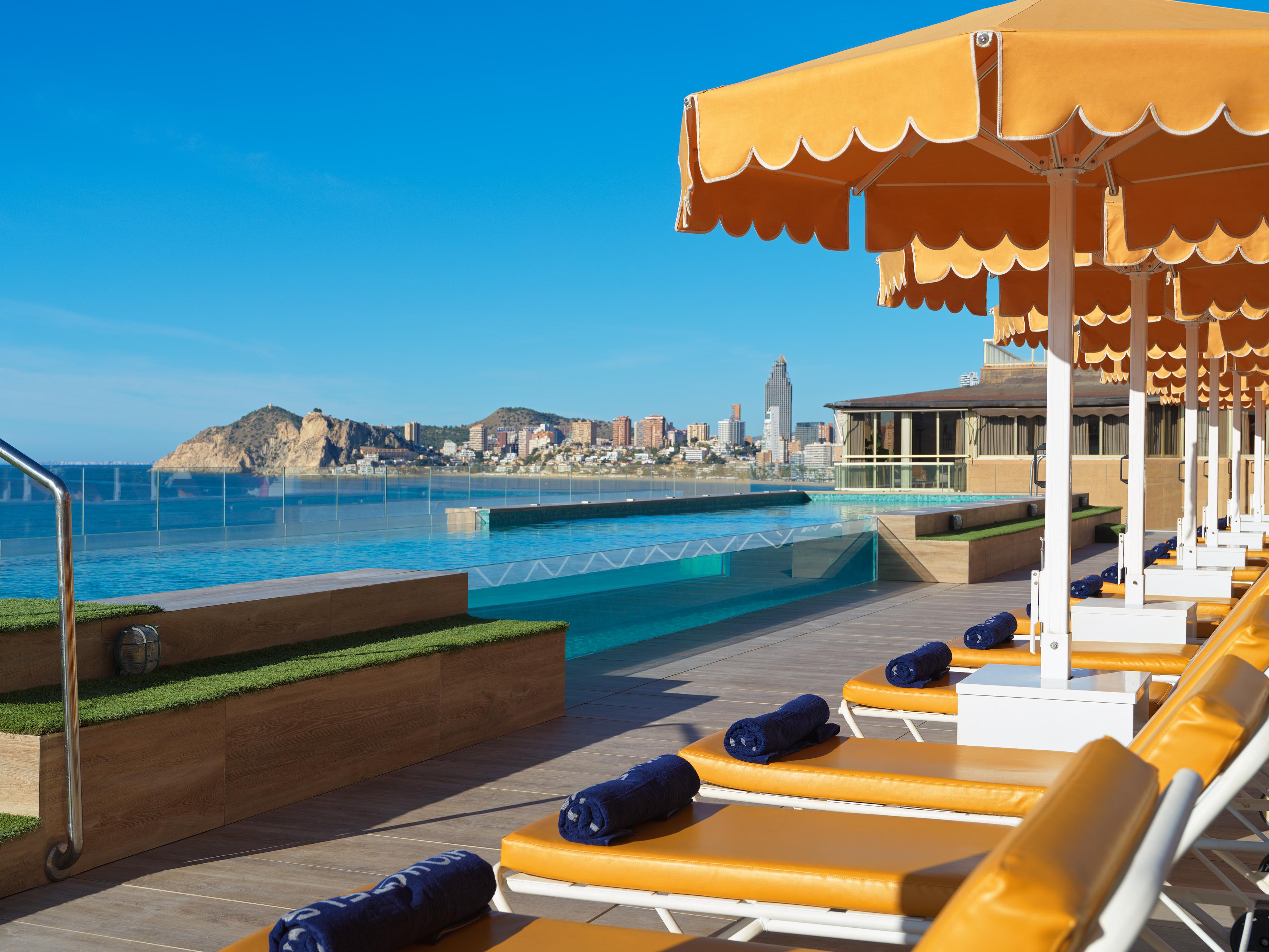 Hotel H10 Porto Poniente