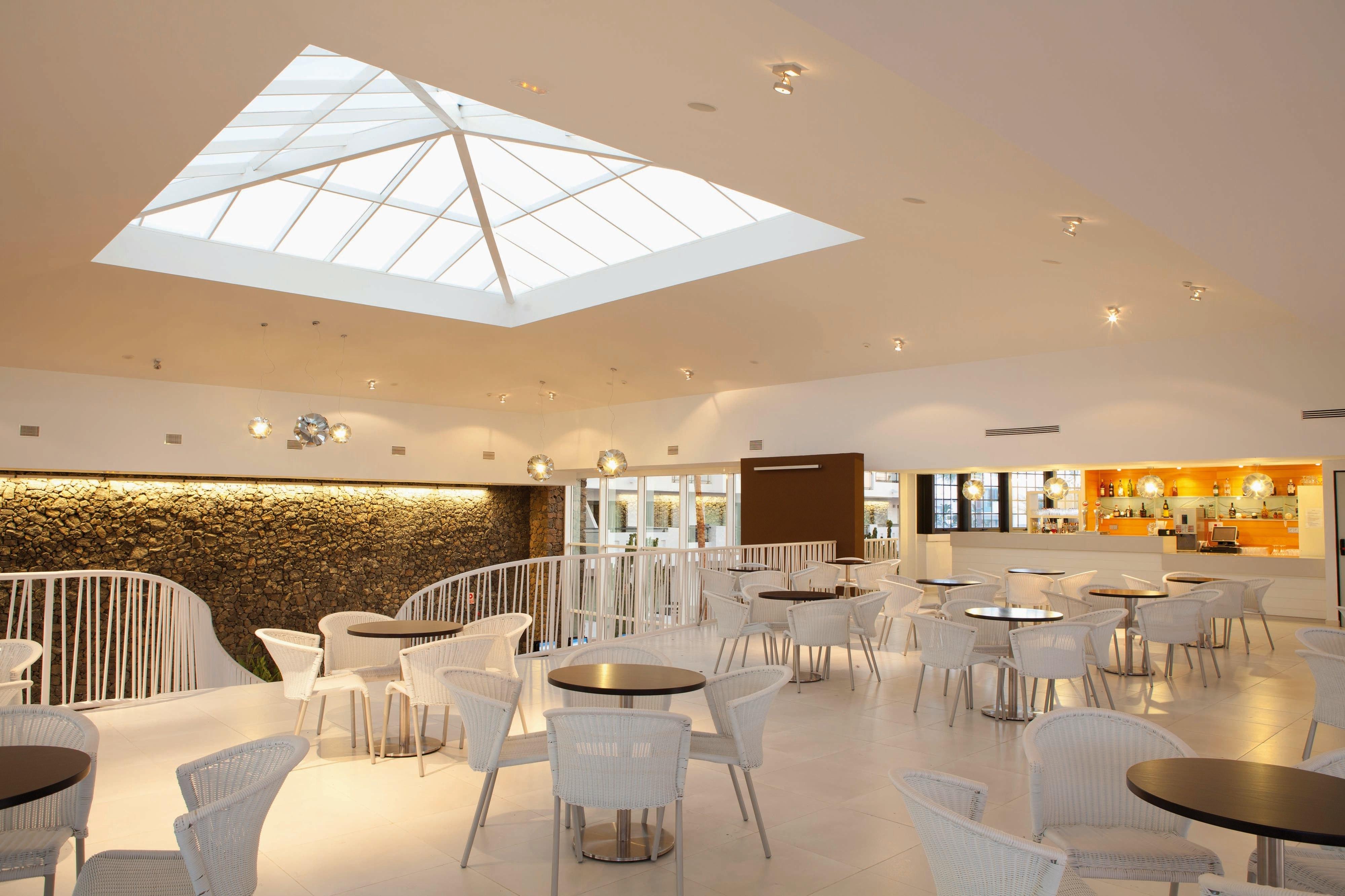 THB Lanzarote Beach - logies en ontbijt