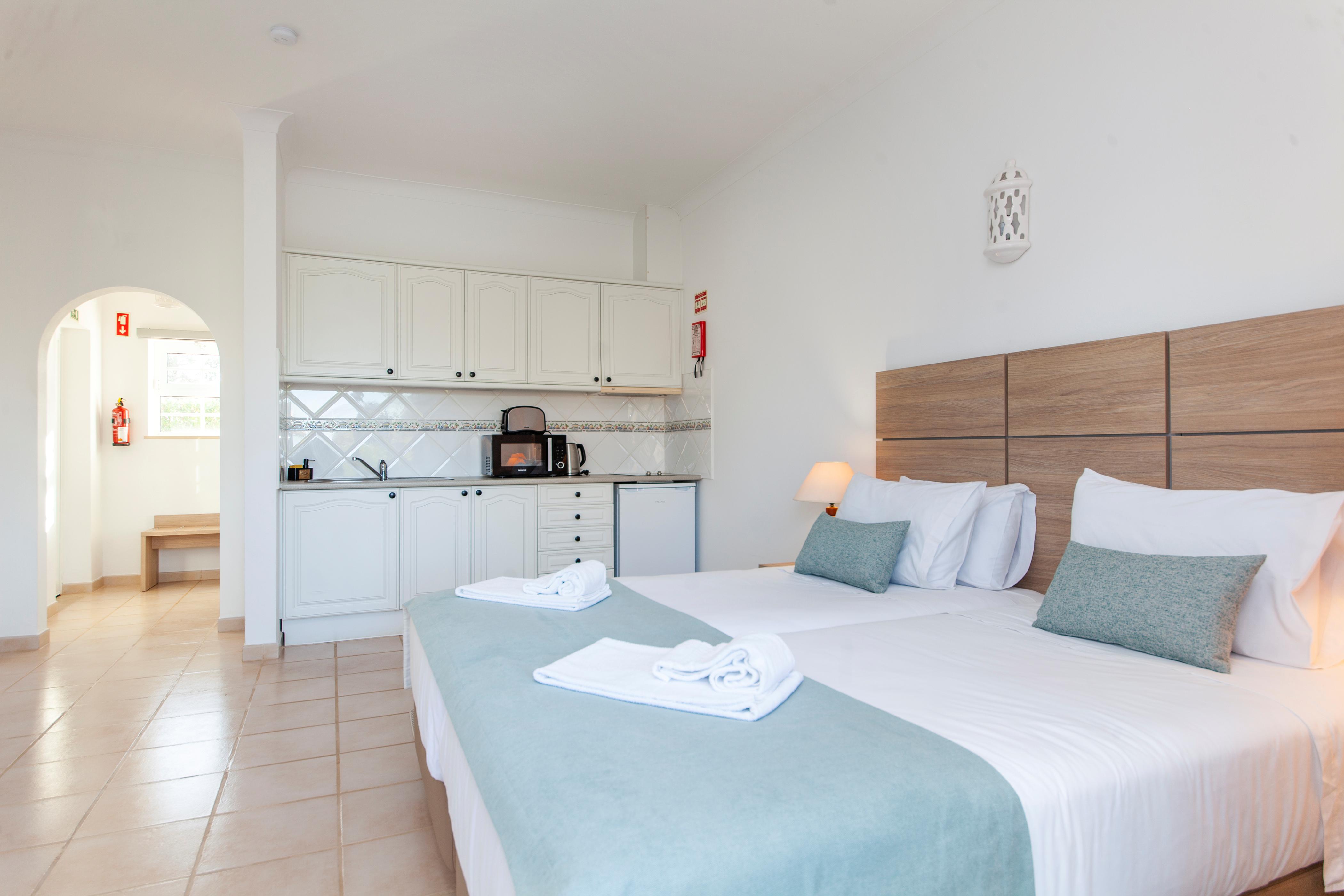 Aparthotel Atalaia Sol - inclusief huurauto