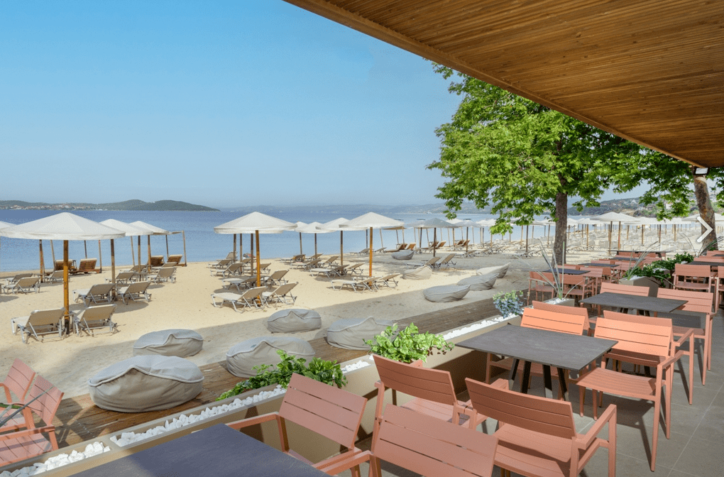 Hotel Akrathos Beach