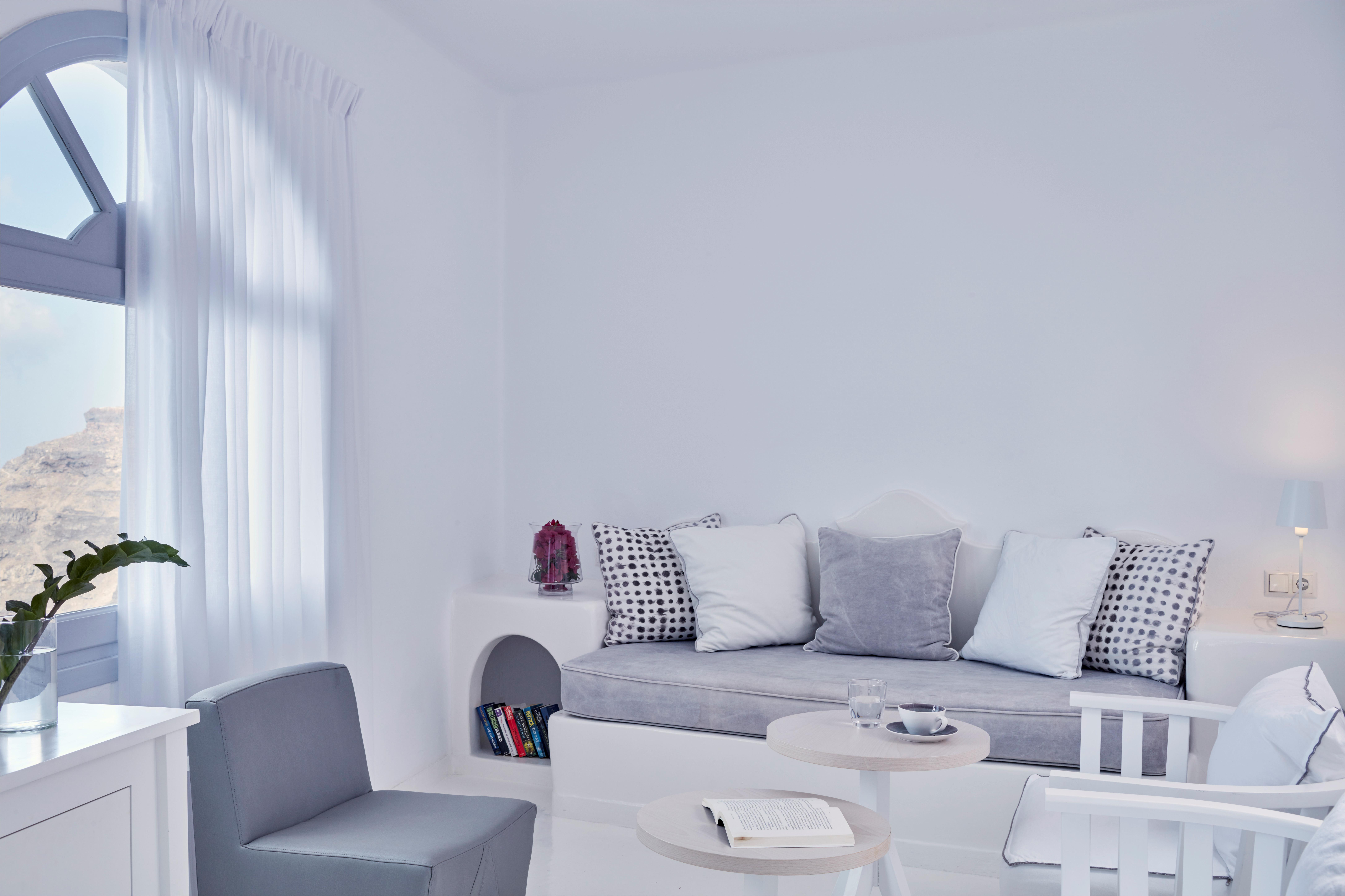 Hotel Cliff Side Suites