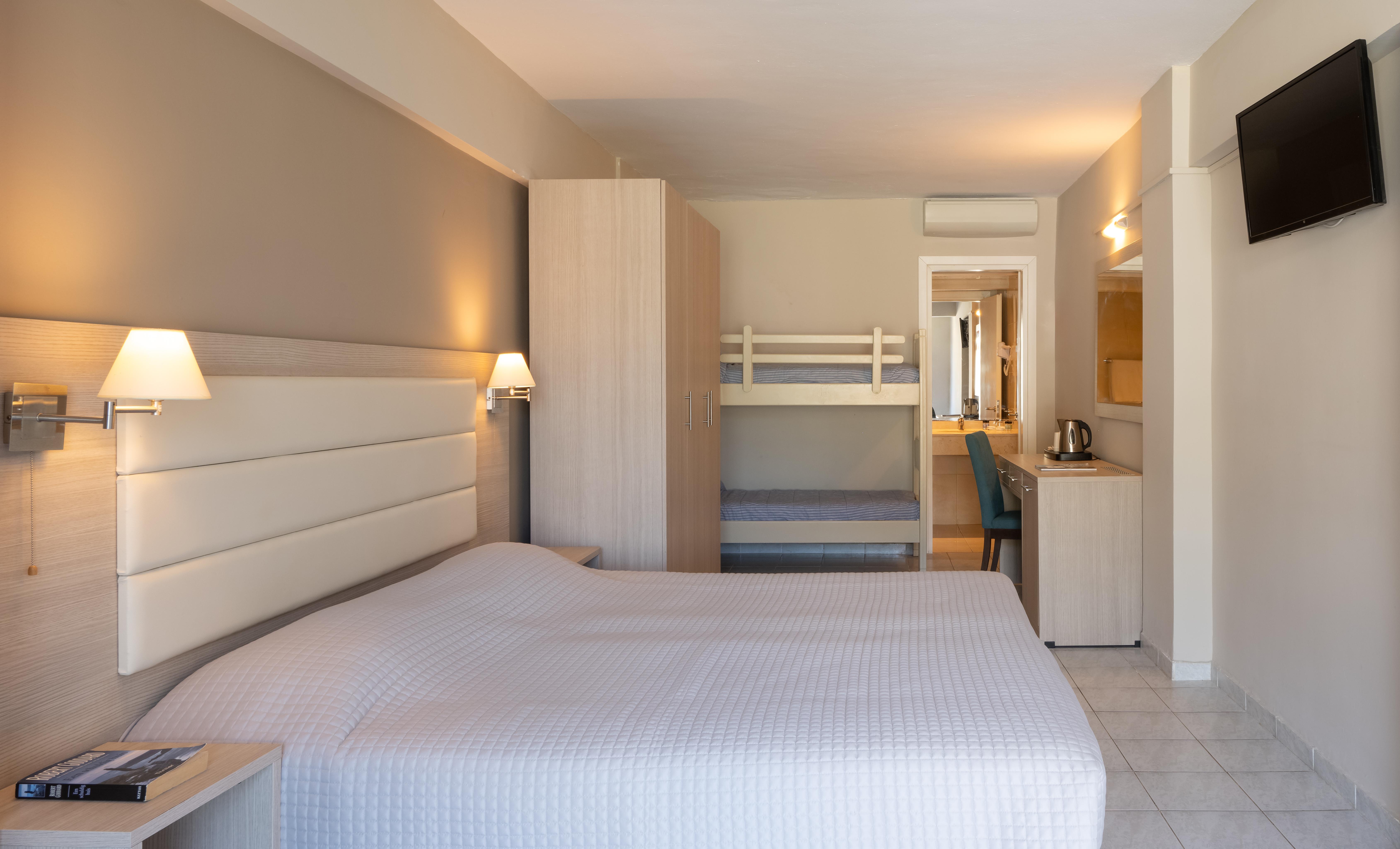 Hotel Mitsis Messonghi