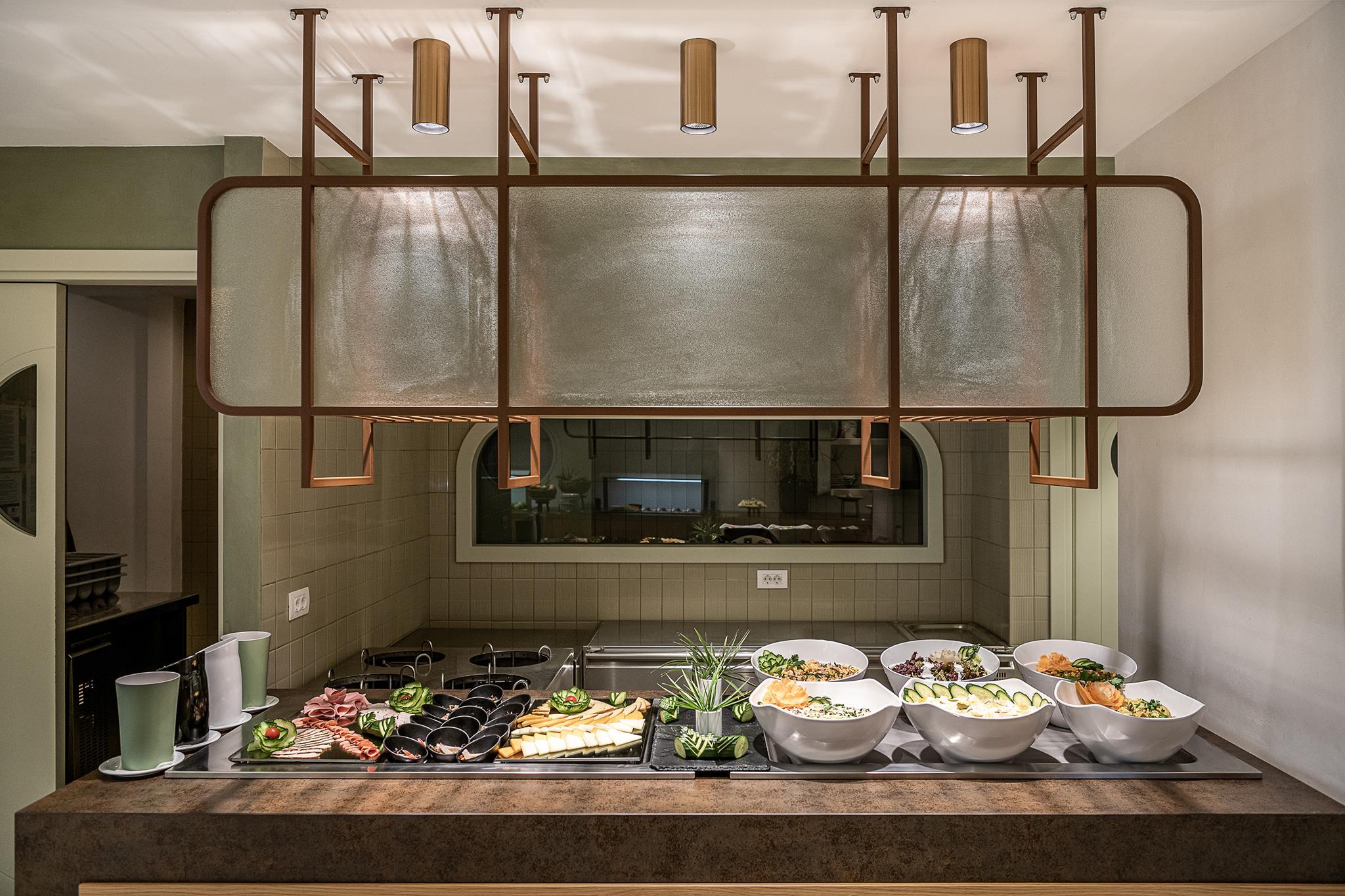 Hotel Kakkos Bay Resort