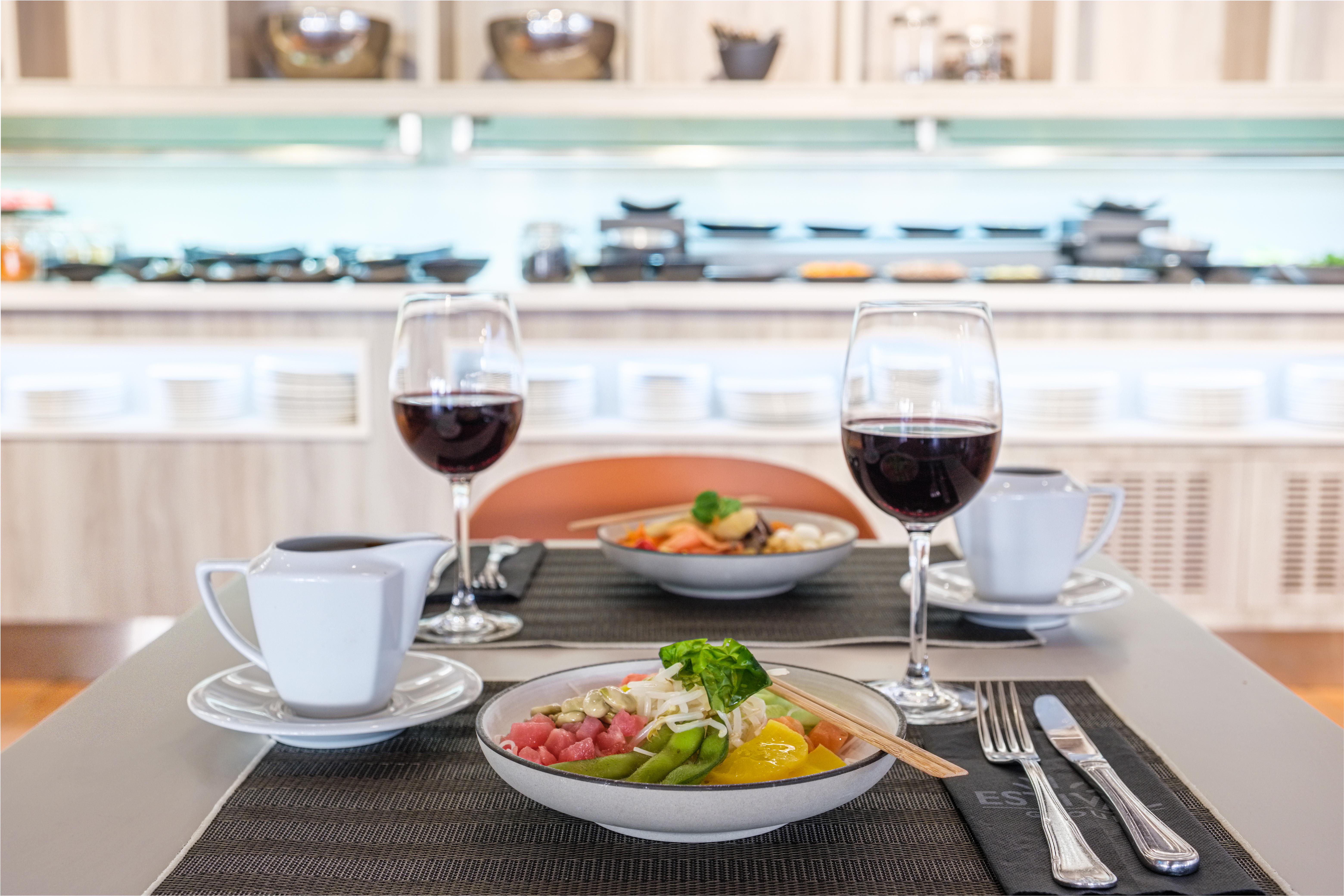 Oassium Hotel at Estival Park