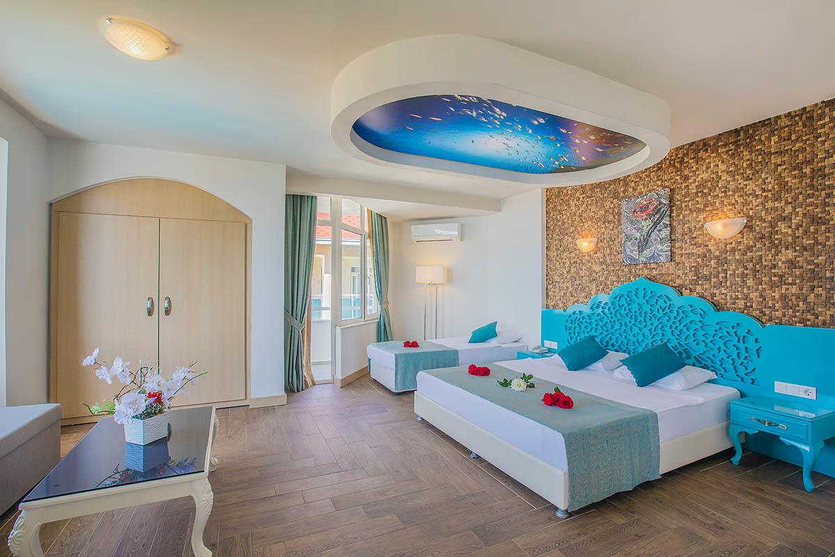 Mira Meridia Beach Resort Hotel