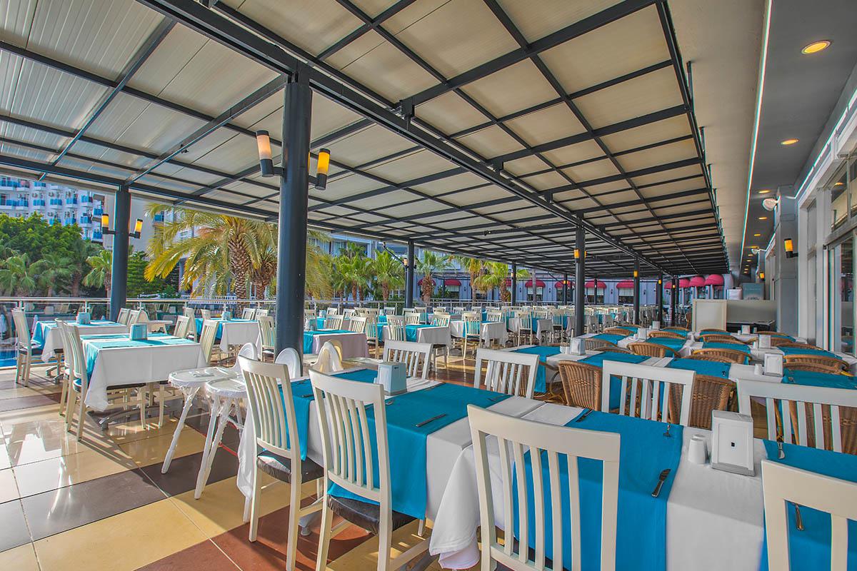 Mira Meridia Beach Resort Hotel