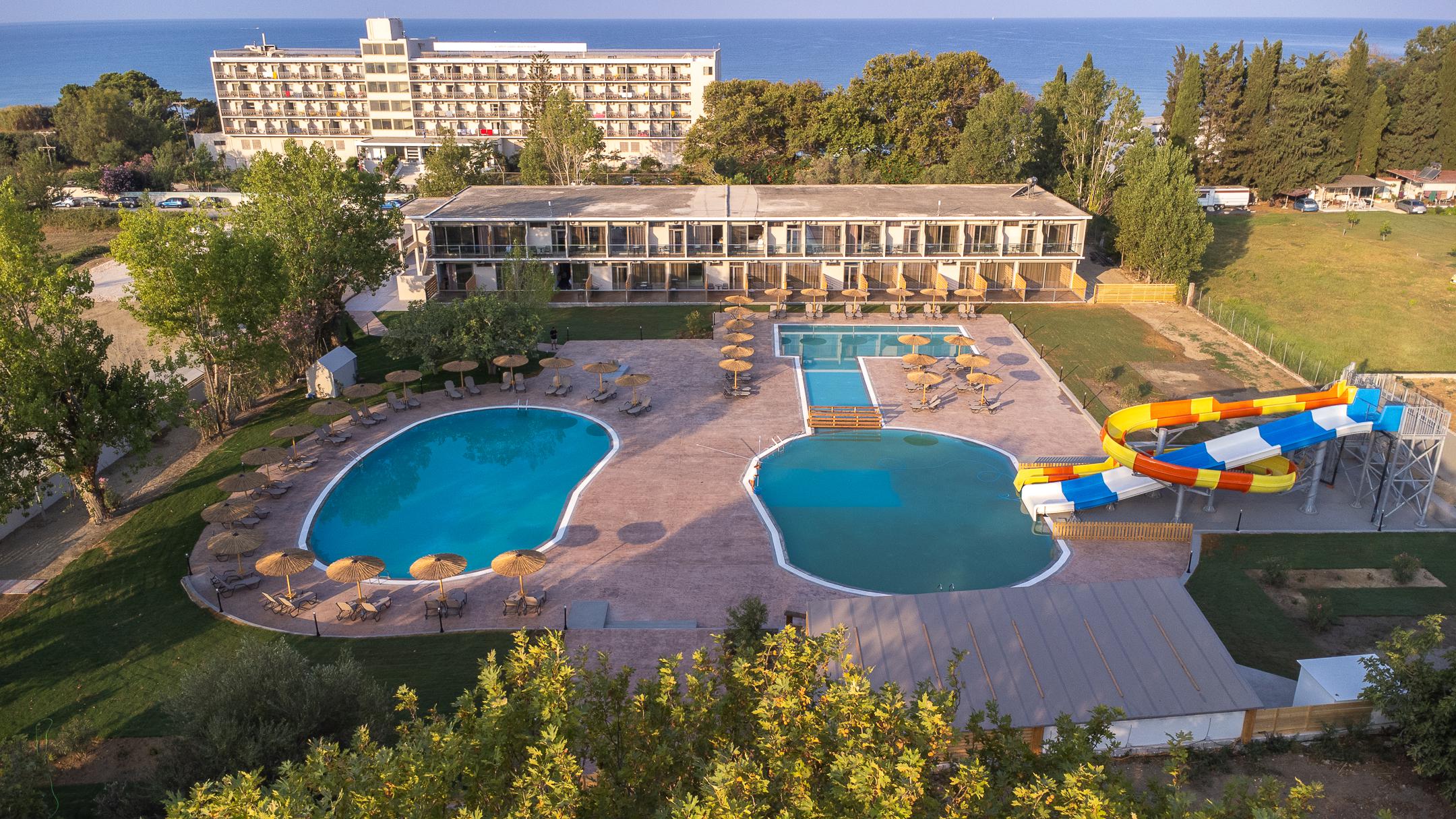 Hotel Blue Water Resort