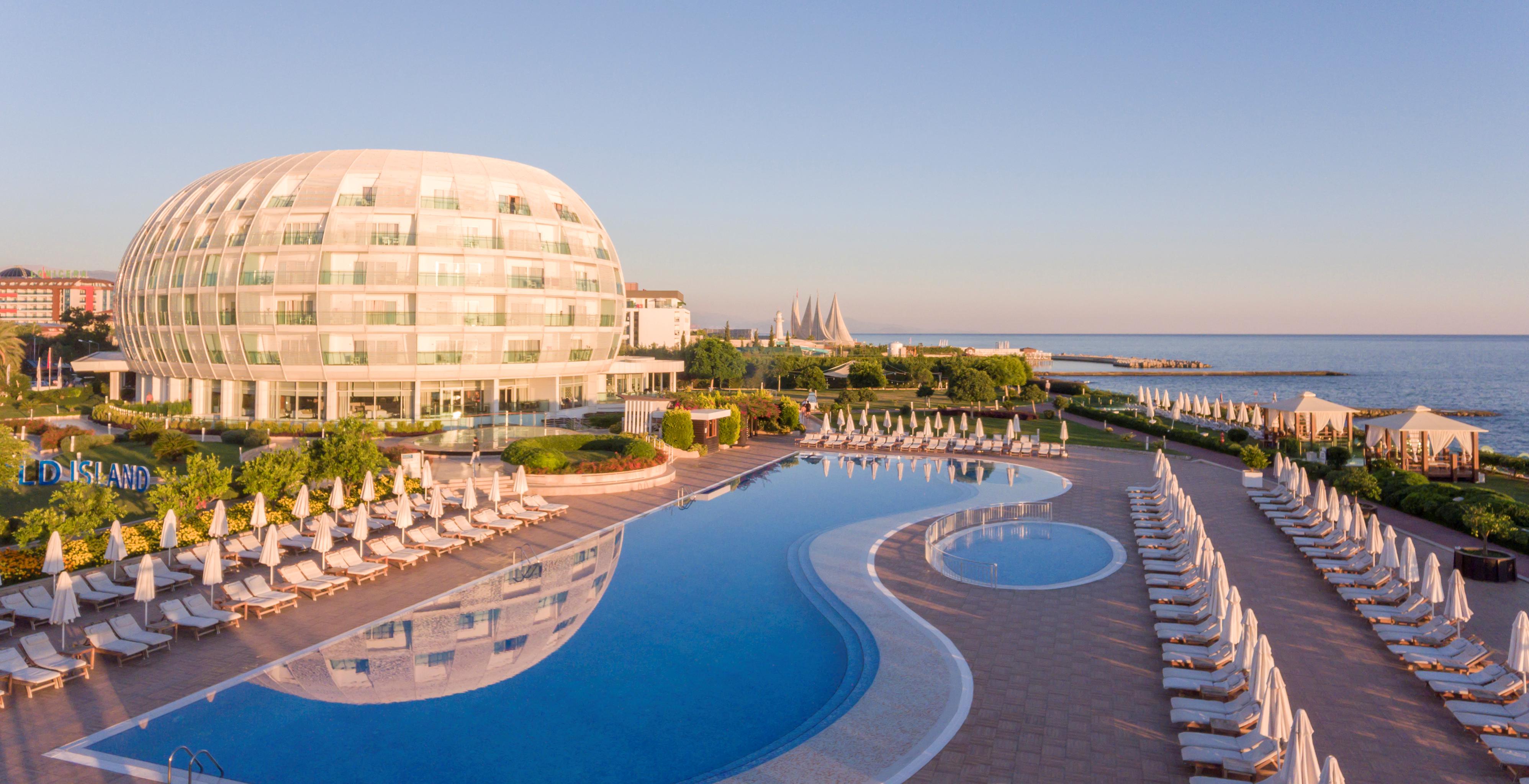 Hotel Gold Island Selected