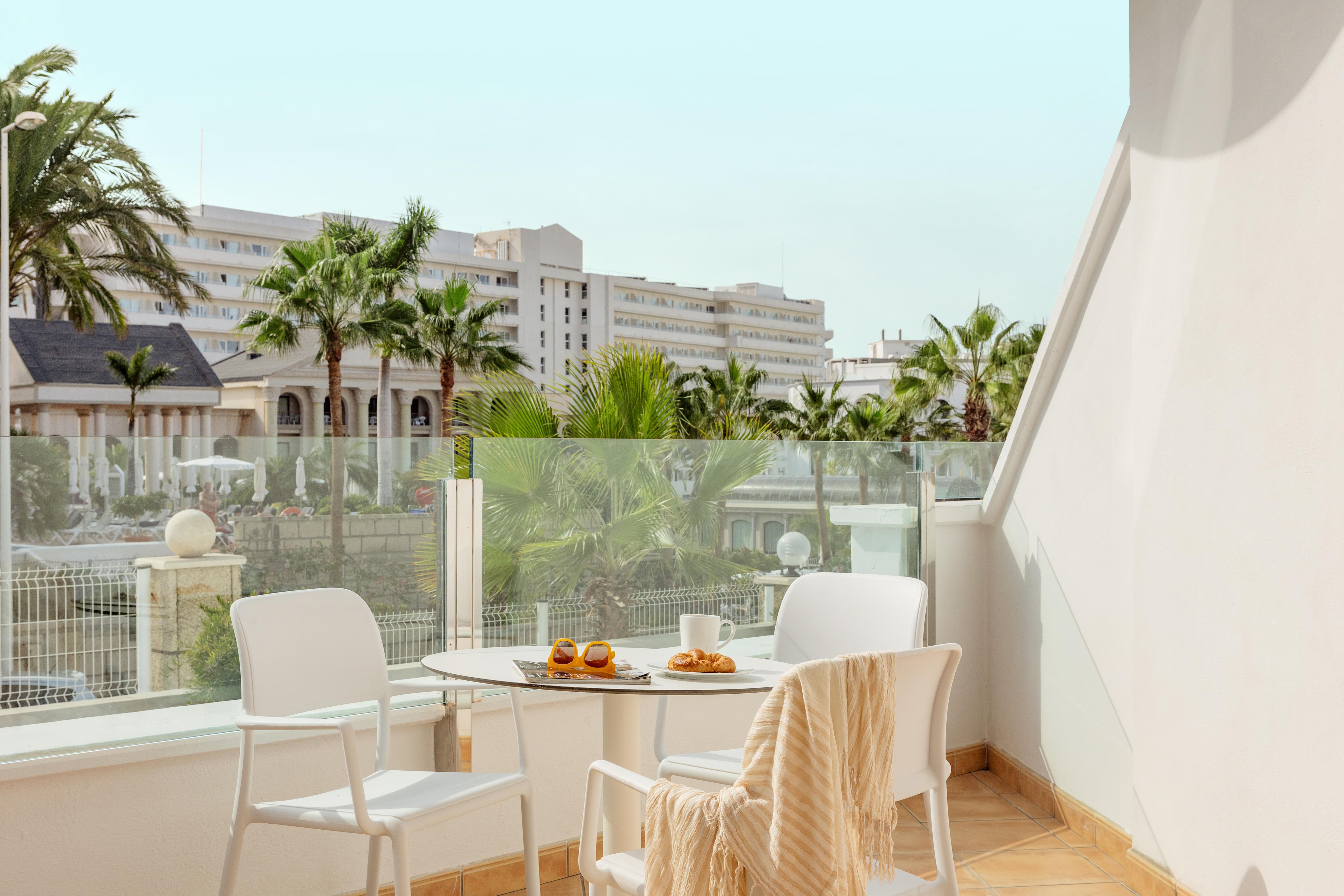 Sunwing Fañabe Beach