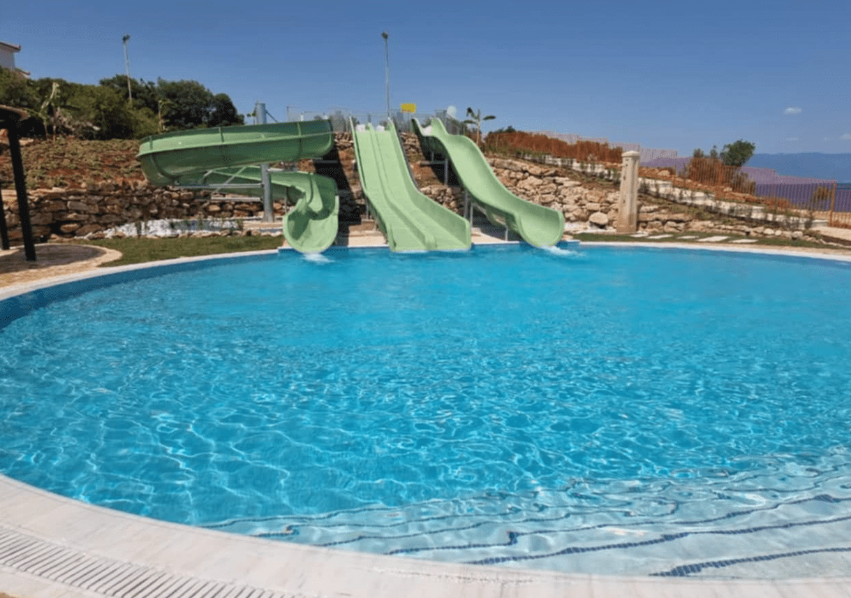 Hotel Sunrise Village