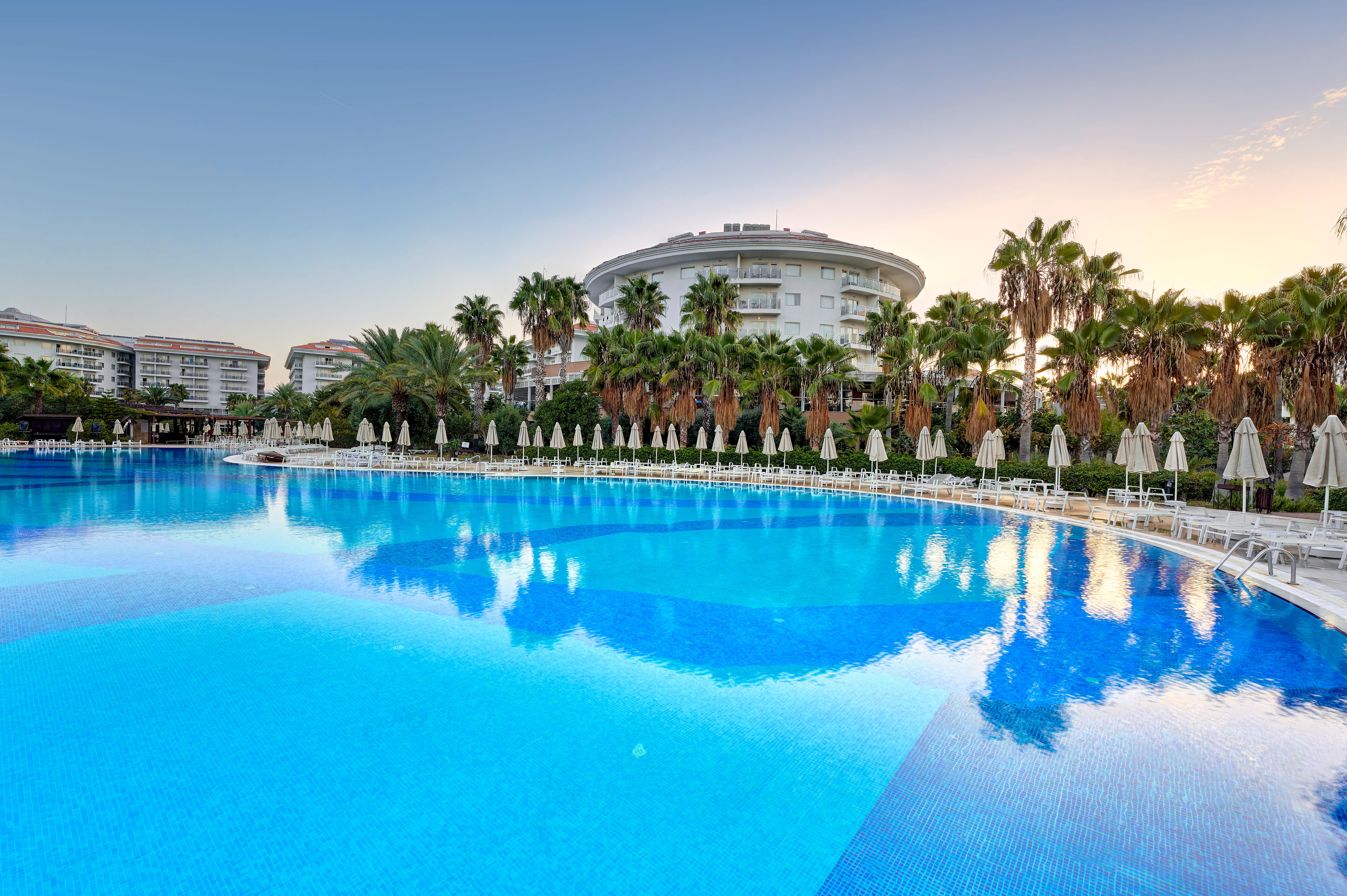 Hotel Seaden Sea World Resort & Spa