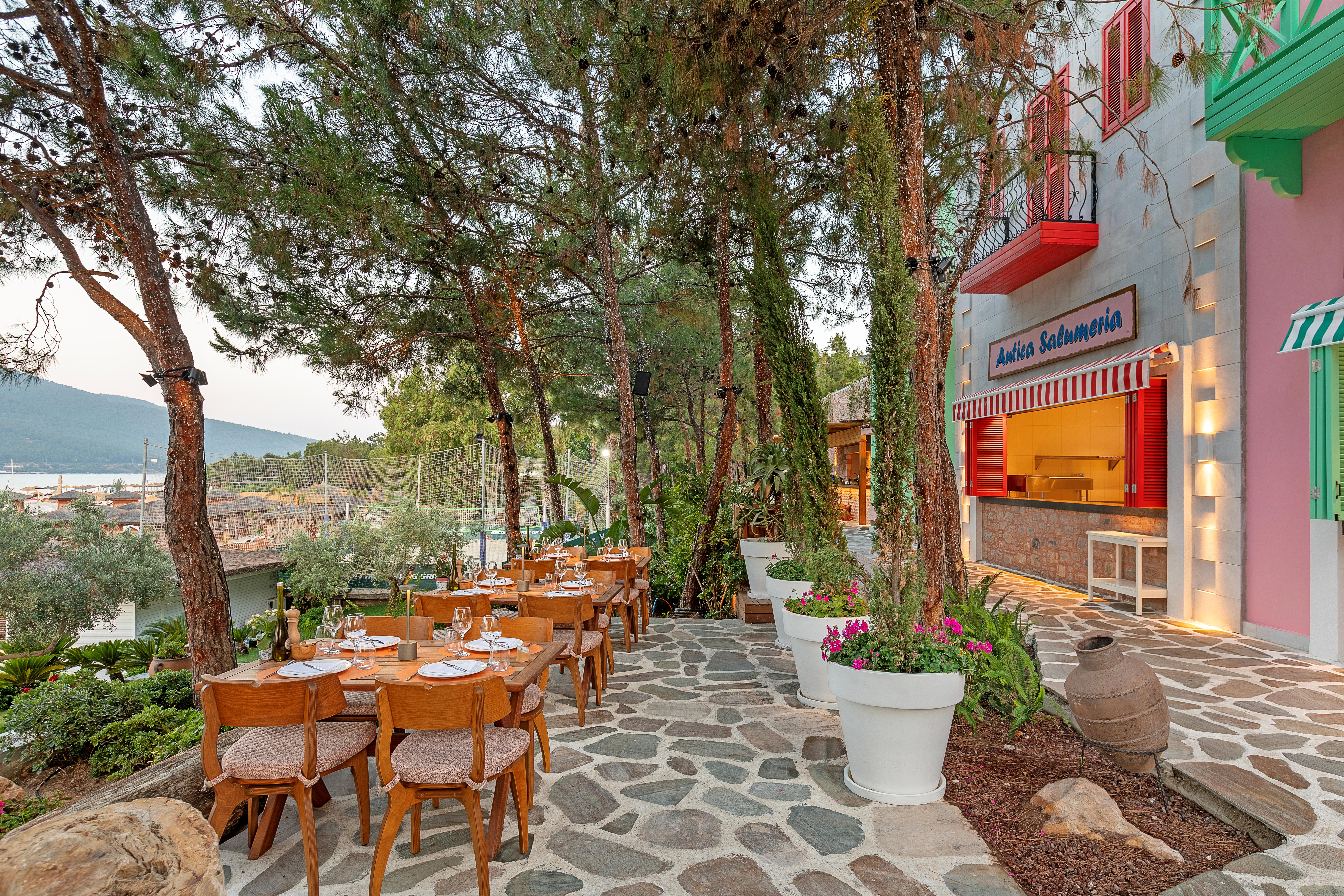 Titanic Luxury Collection Bodrum